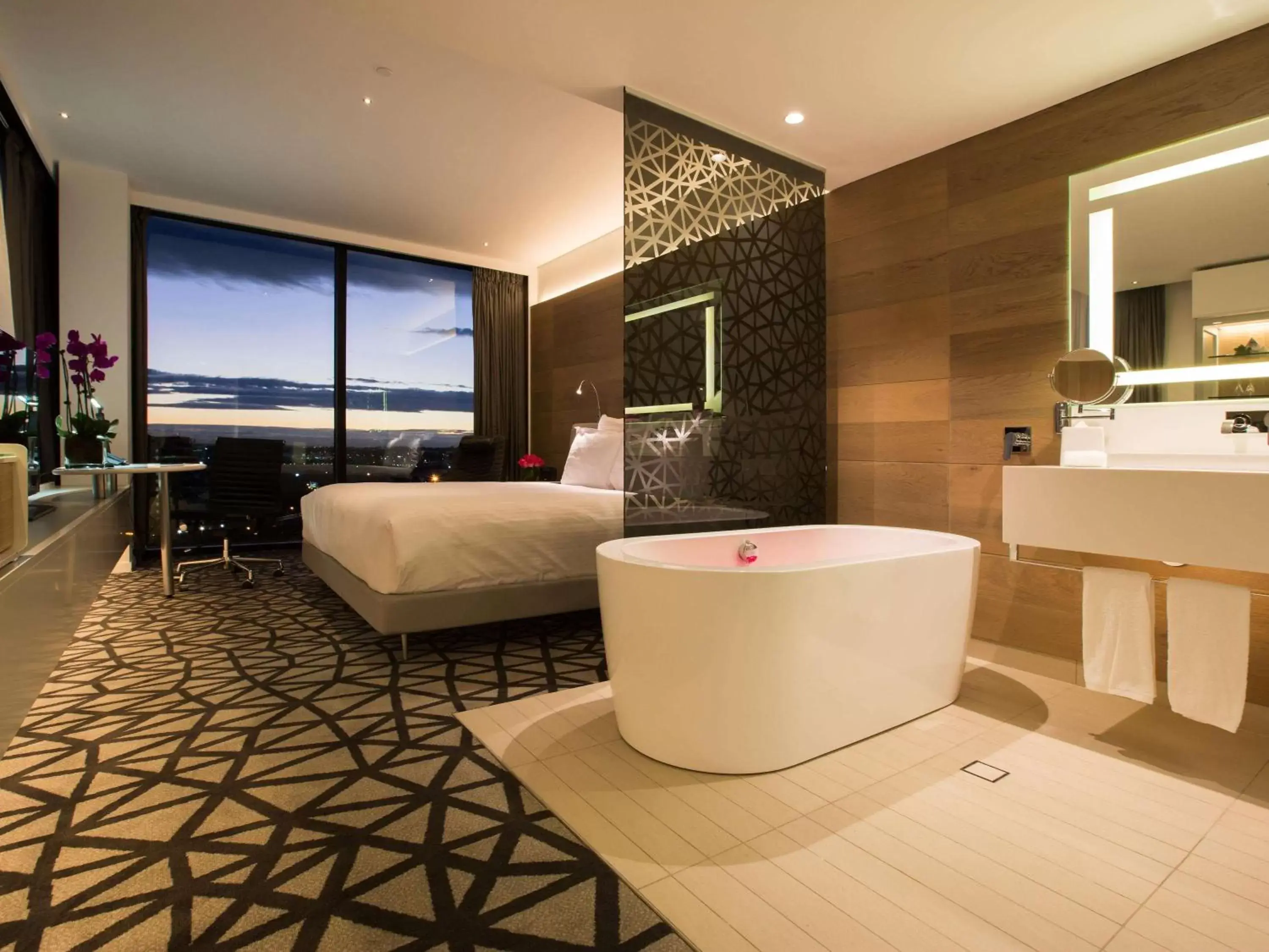 Photo of the whole room, Bathroom in Pullman Sydney Airport