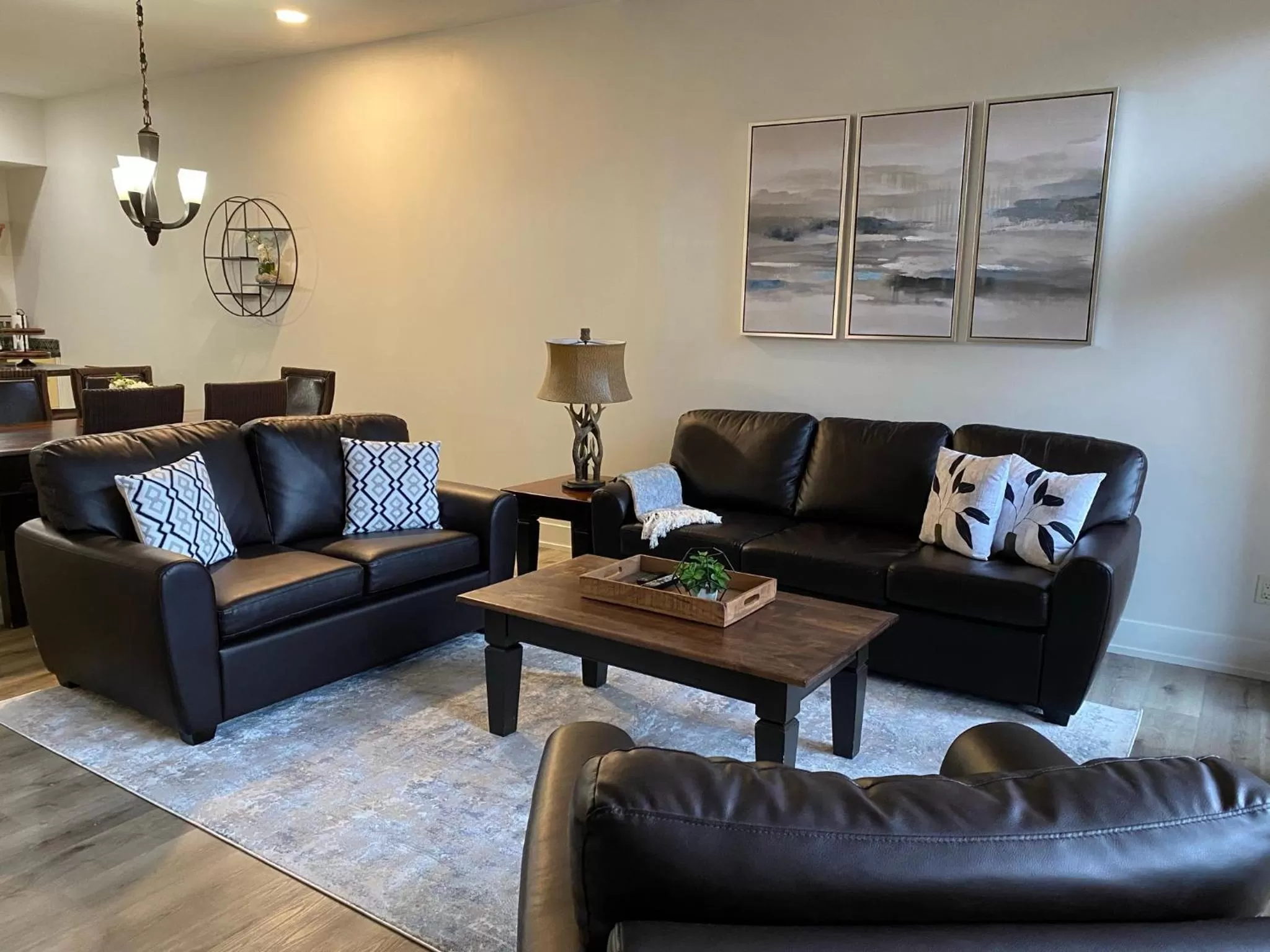 Seating Area in Spectacular Penthouse With Amazing Views, Indoor Pool and Hot tub