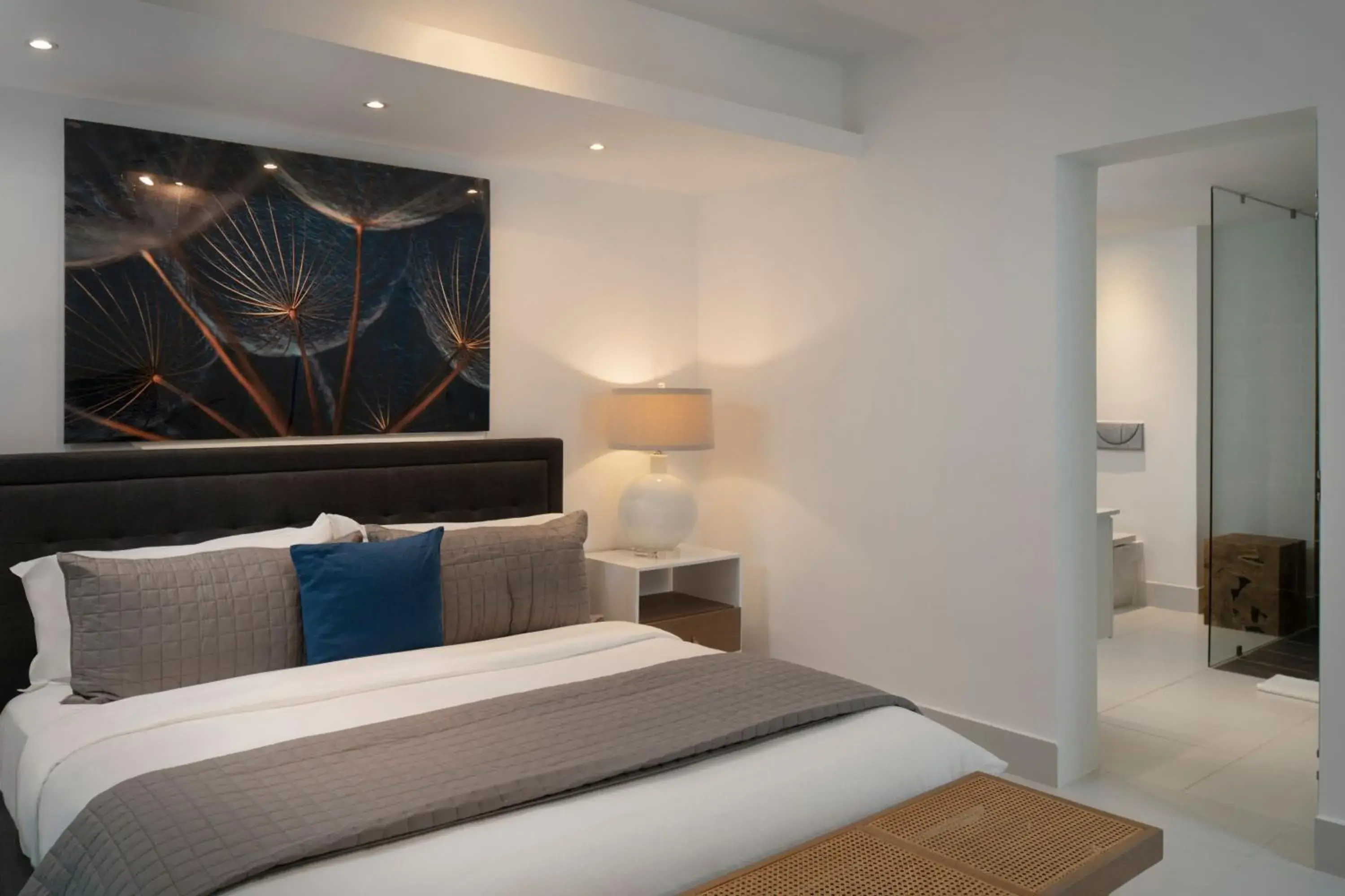 Bedroom, Bed in The Ocean Club, a Luxury Collection Resort, Costa Norte