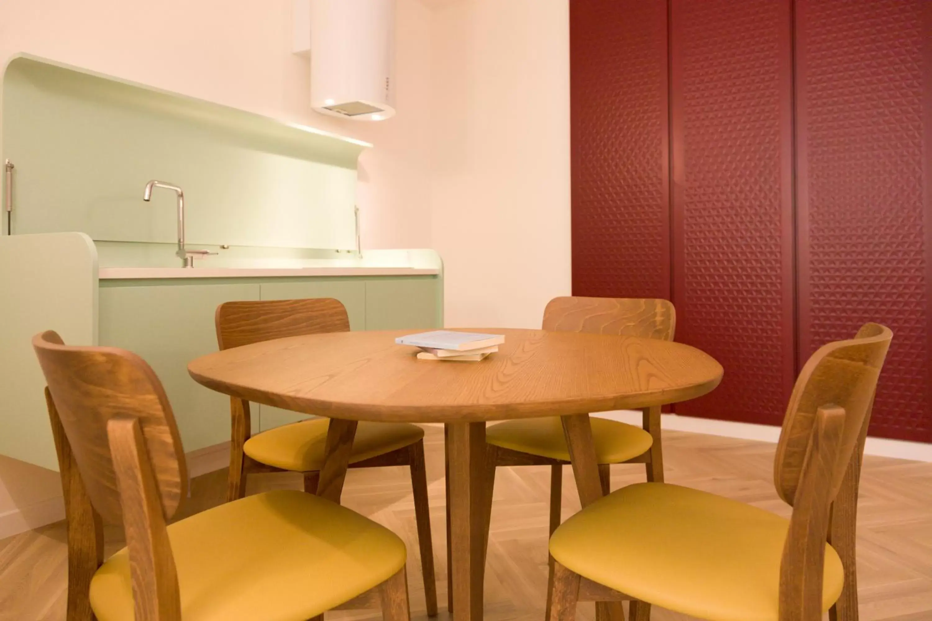 Living room, Dining Area in Metropolitan Suites