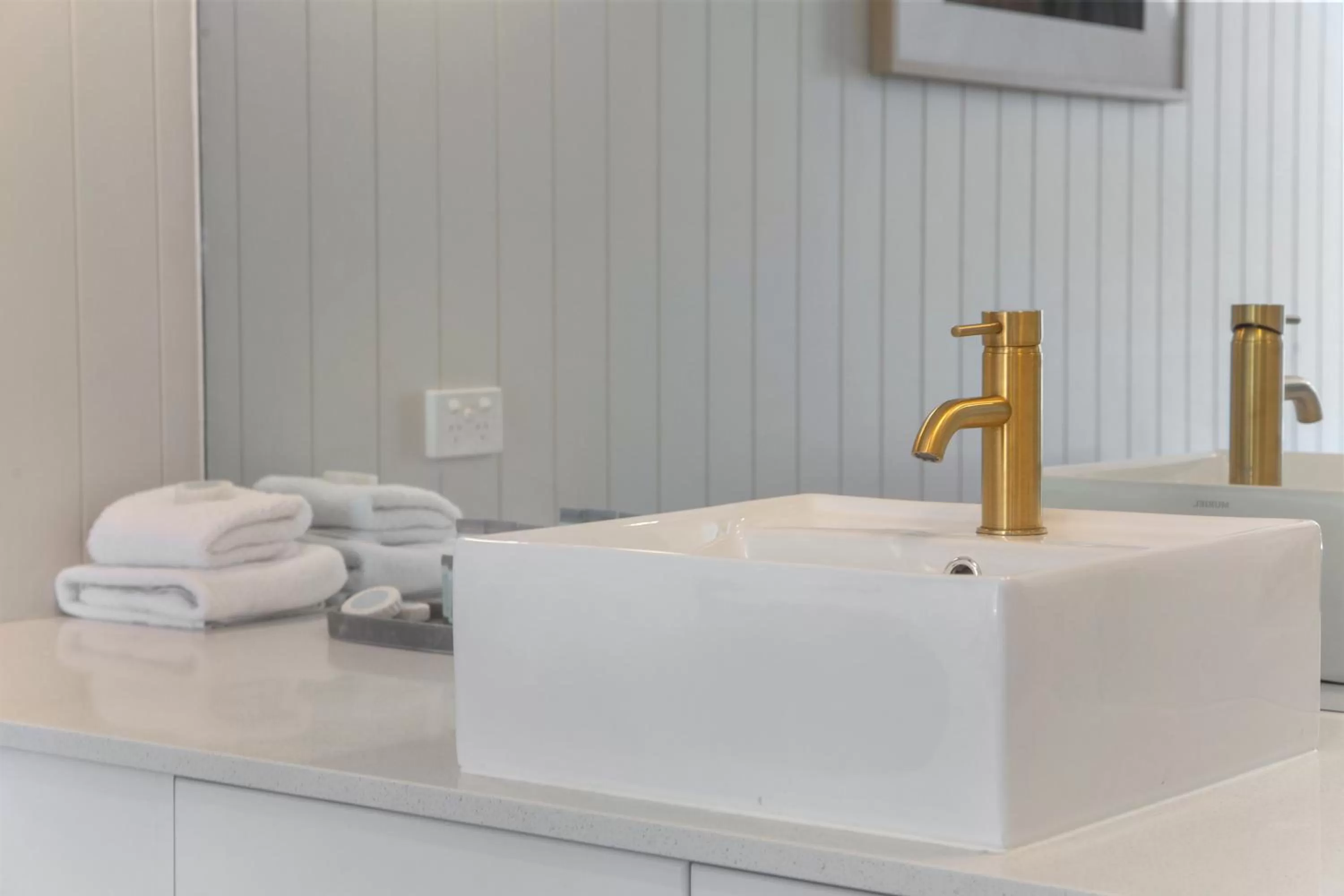 Bathroom in The Wine Vine Hotel