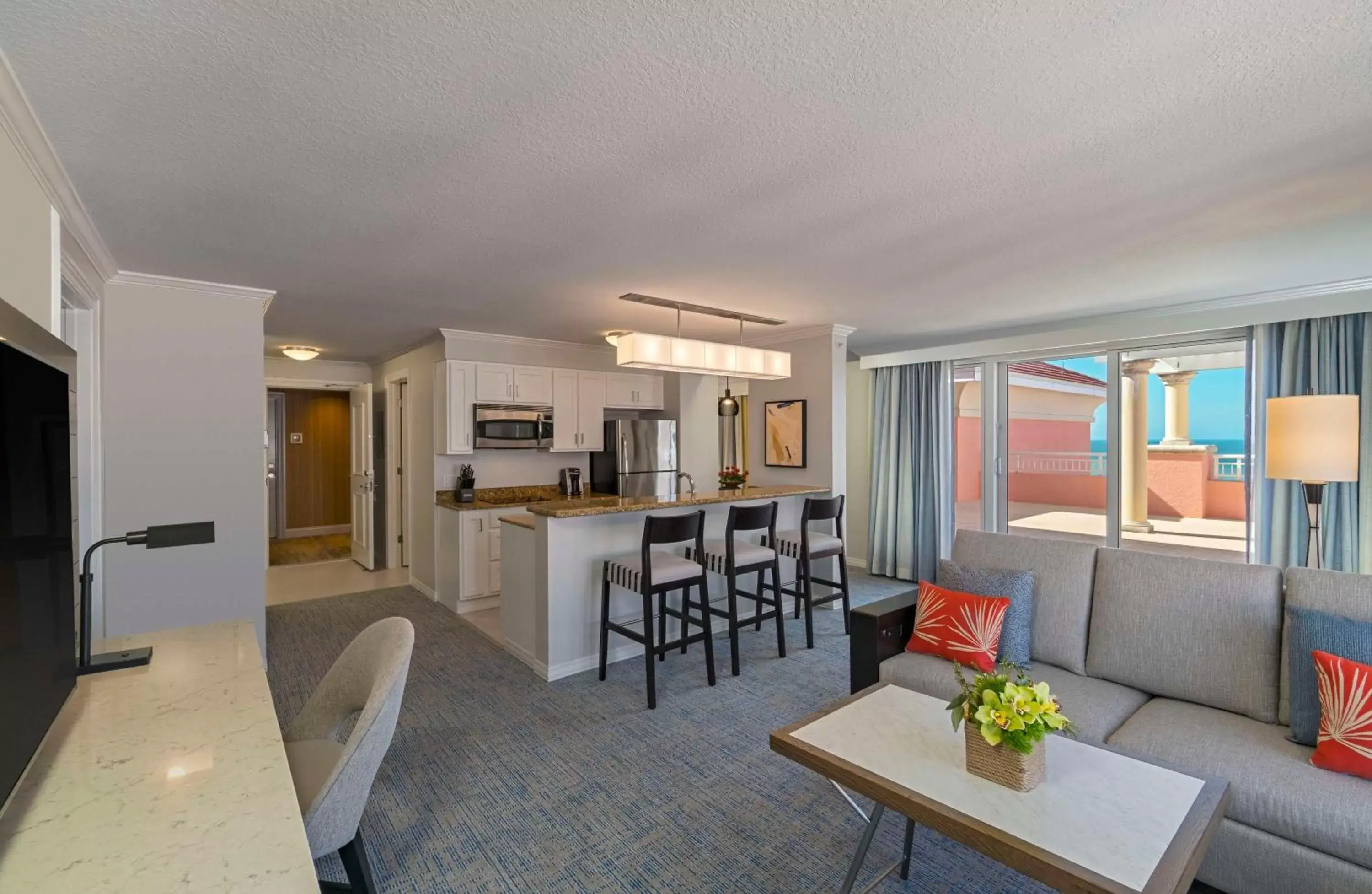 Photo of the whole room, Dining Area in Hyatt Regency Clearwater Beach Resort & Spa