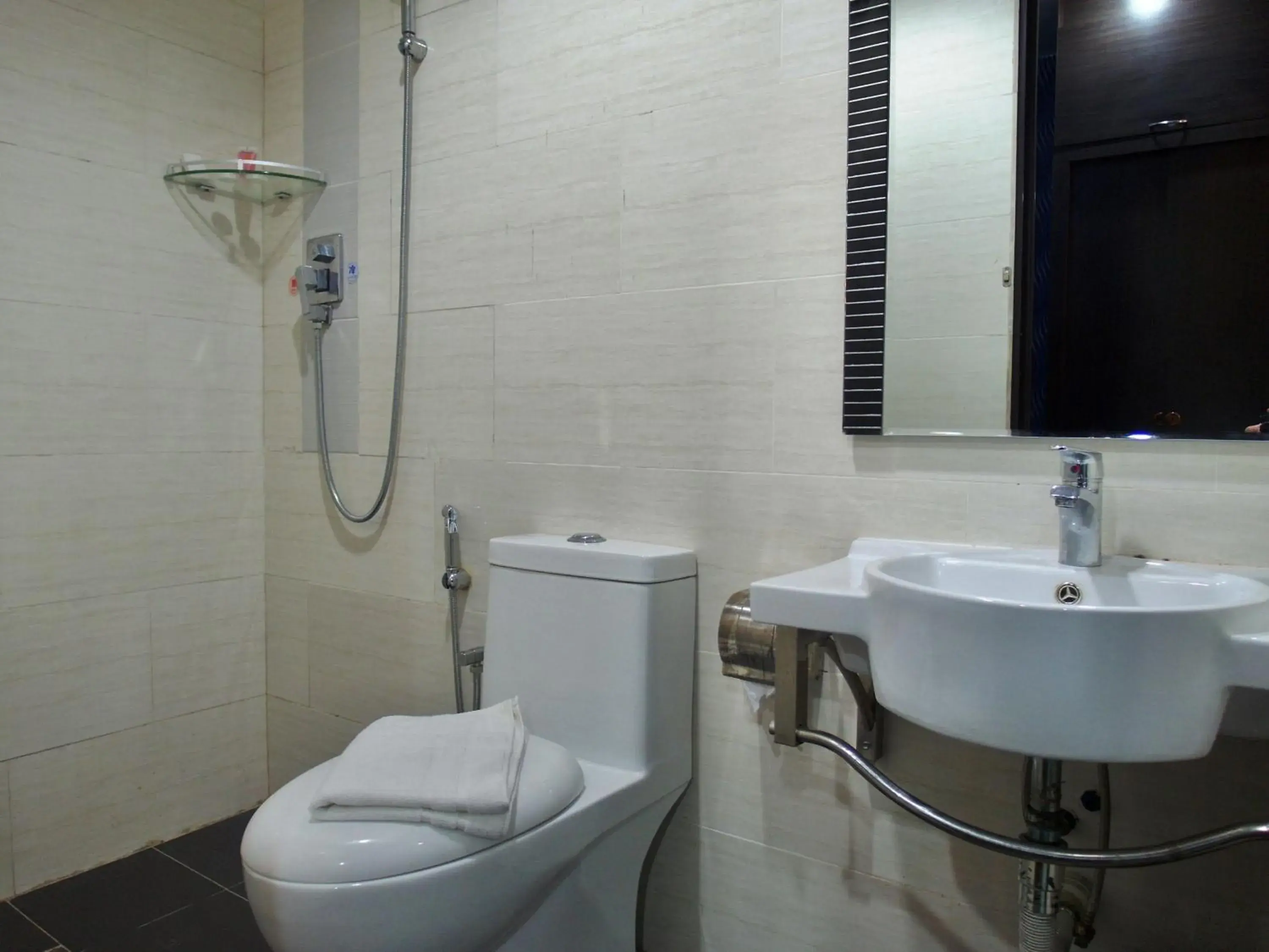 Bathroom in Classic Kinabalu Hotel