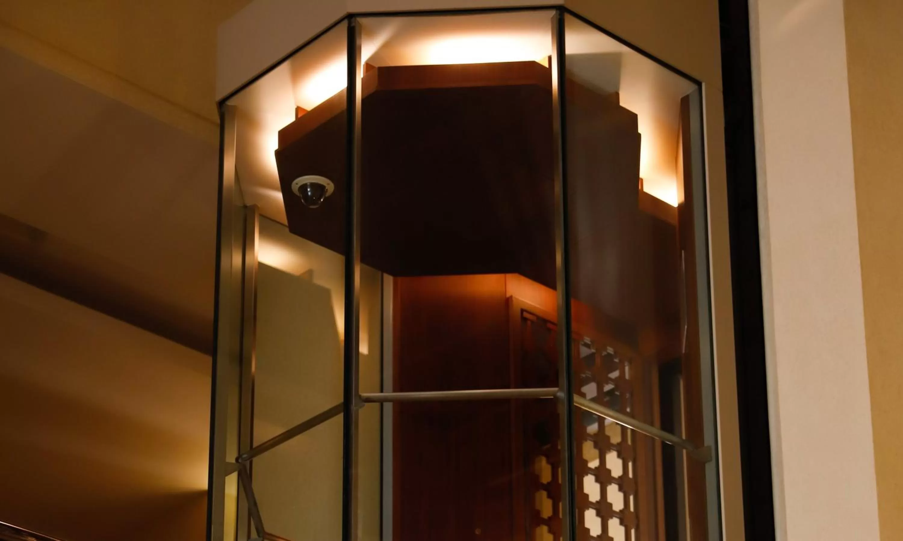 Lobby or reception in Crowne Plaza Sohar by IHG