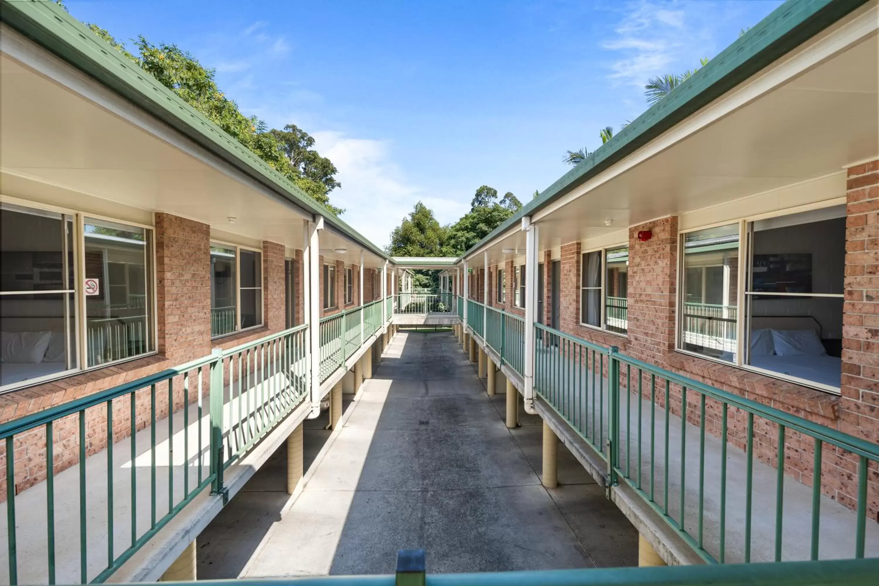 Property building in Bent Street Motor Inn