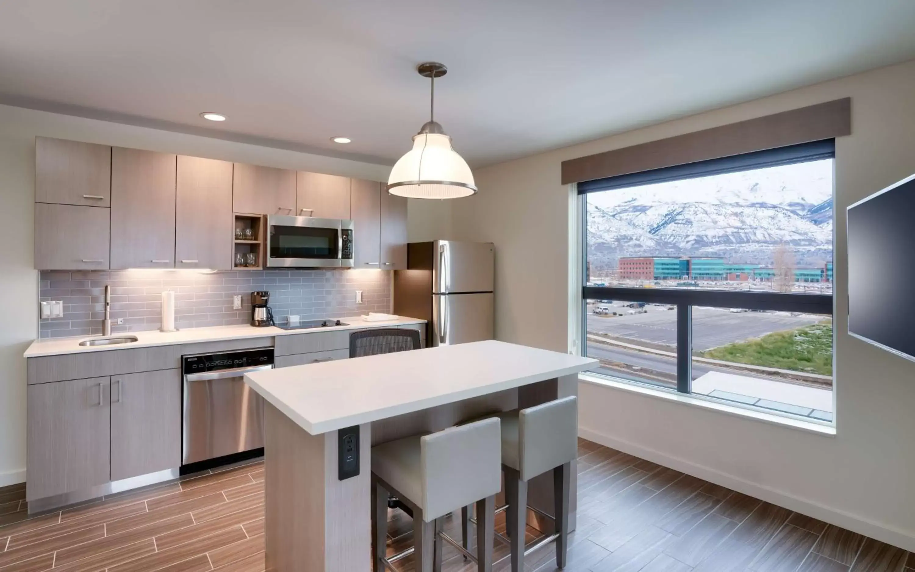 Photo of the whole room, Kitchen/Kitchenette in Hyatt House Provo/Pleasant Grove