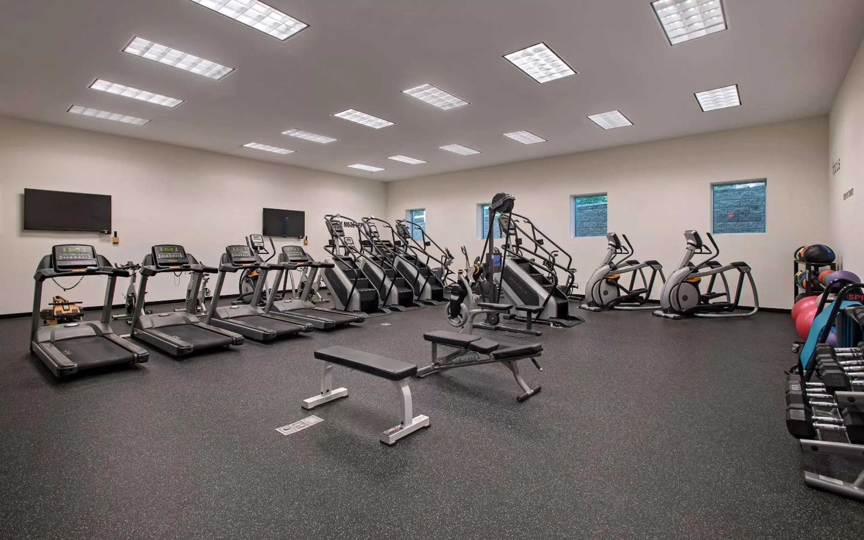 Fitness centre/facilities, Fitness Center/Facilities in Eaglewood Resort & Spa