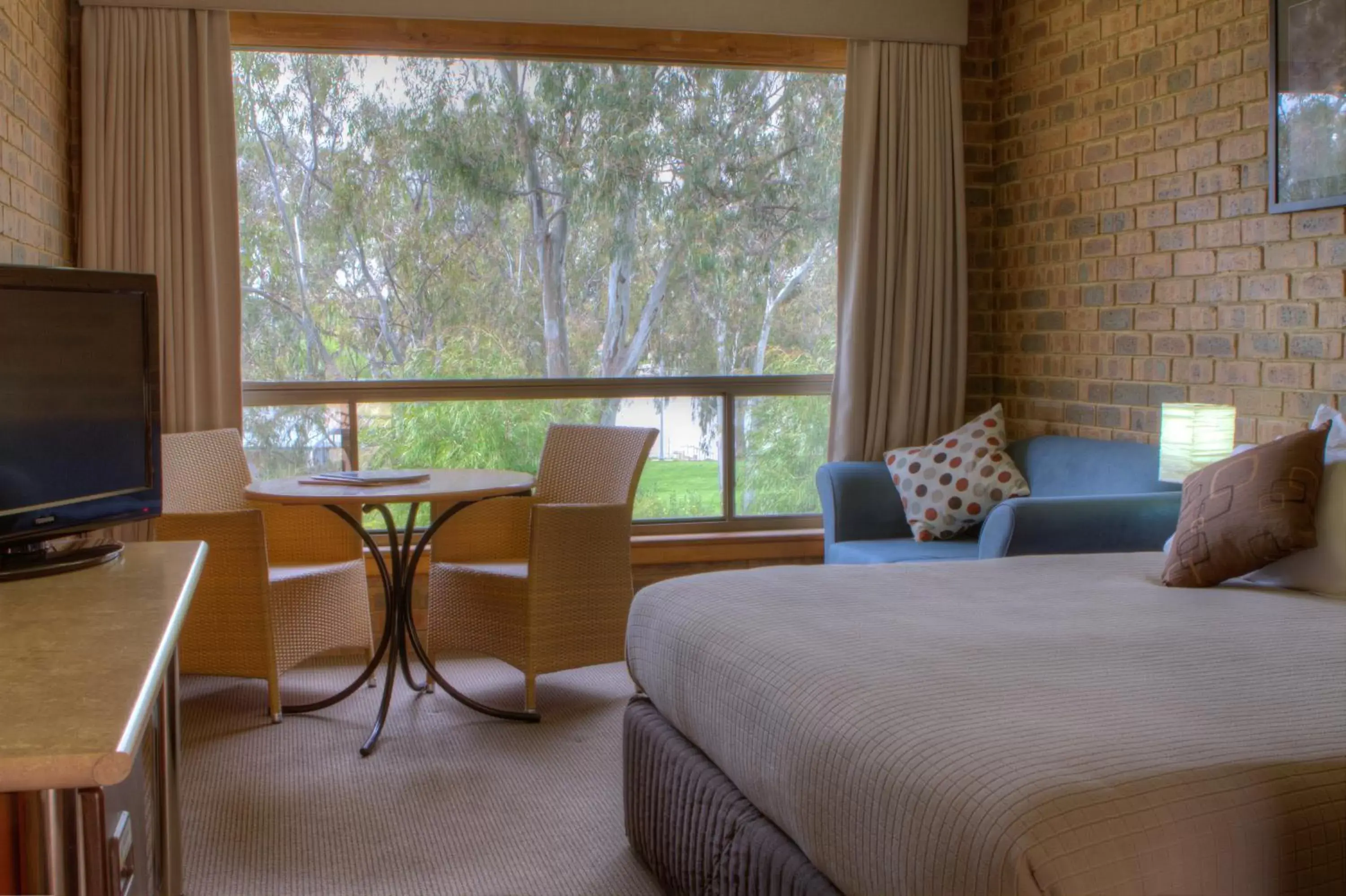 Bedroom in Mannum Motel