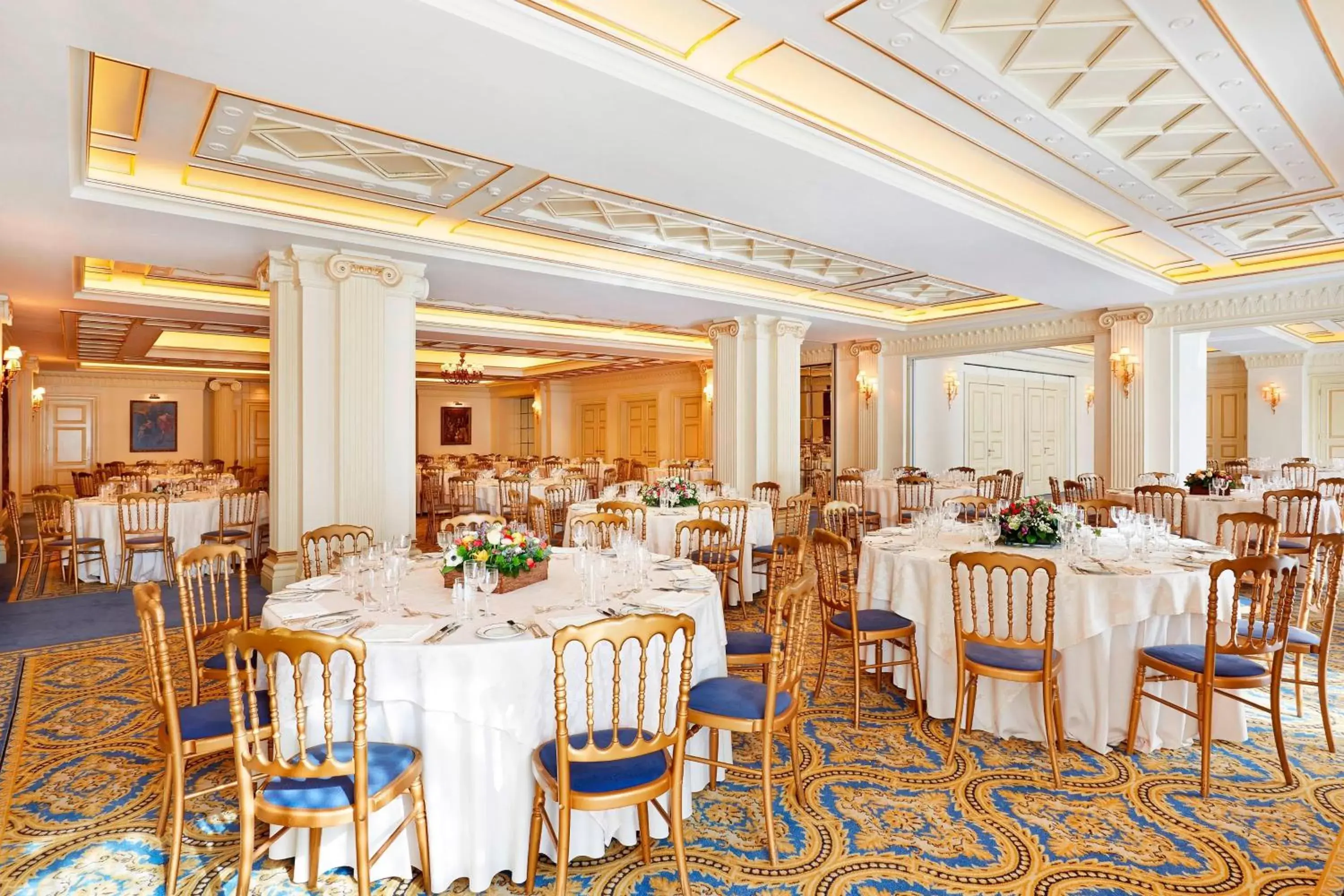 Meeting/conference room, Restaurant/Places to Eat in King George, a Luxury Collection Hotel, Athens