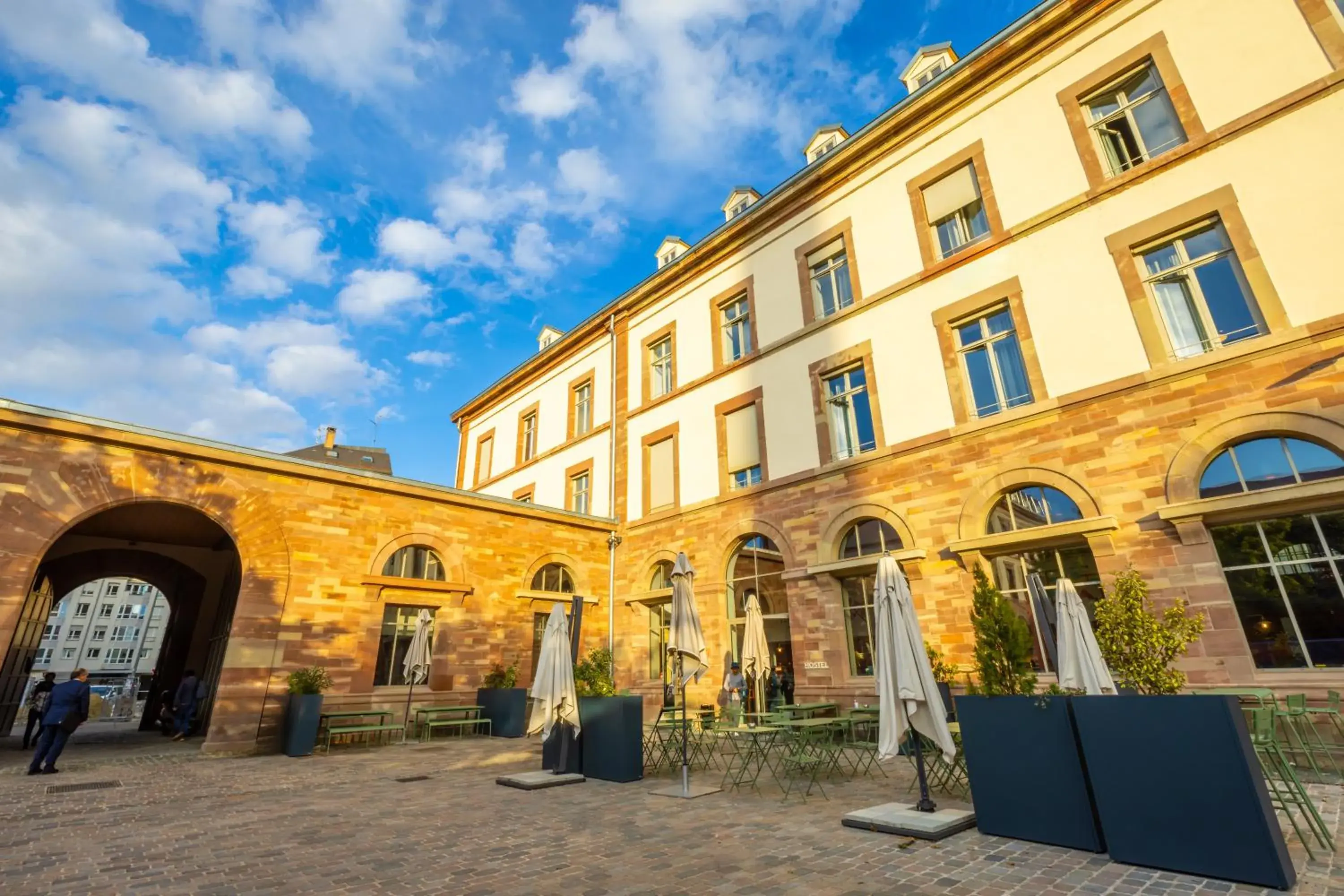 Property Building in The People - Strasbourg