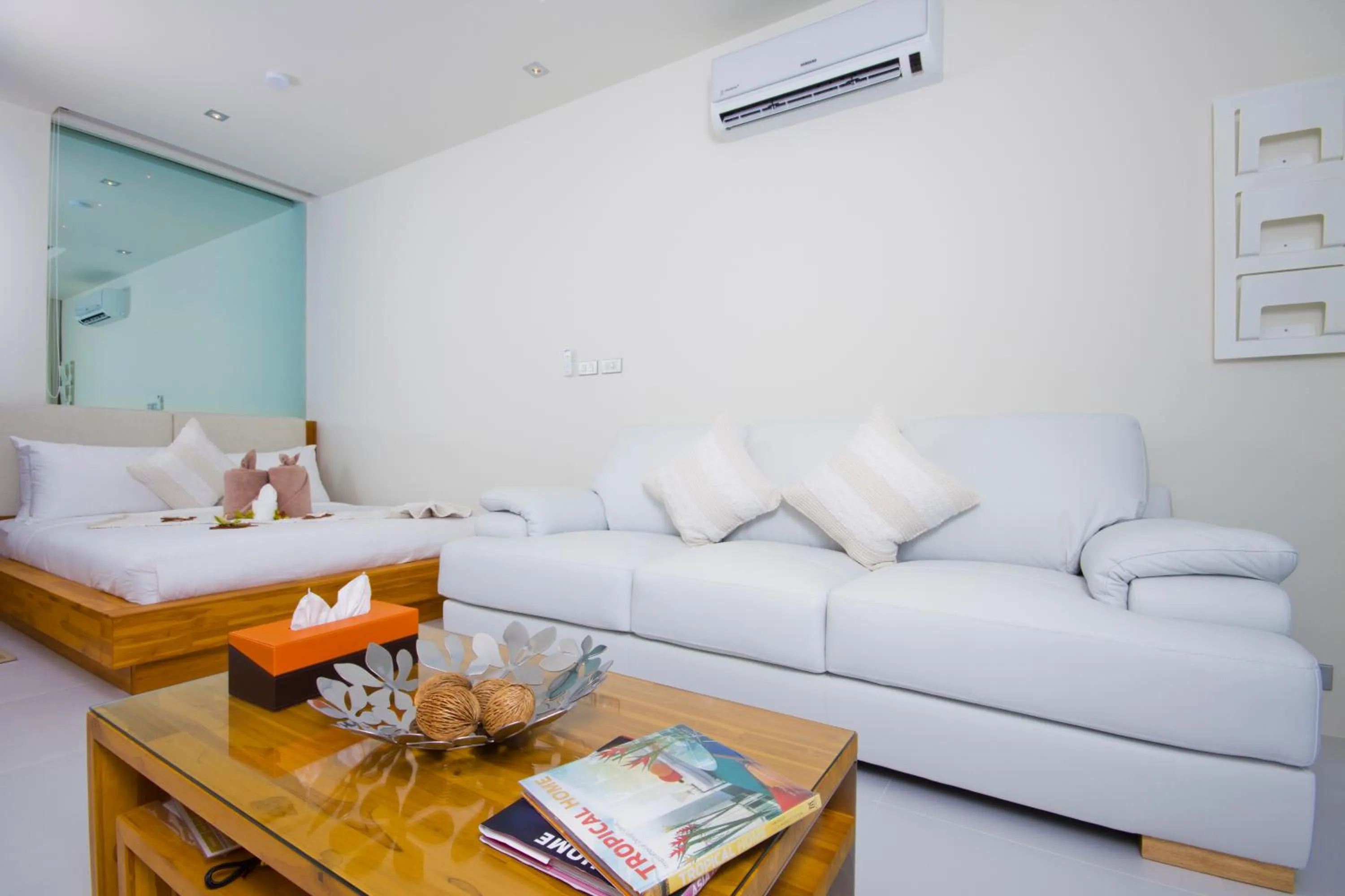 Seating area, Bed in Chi Samui Resort