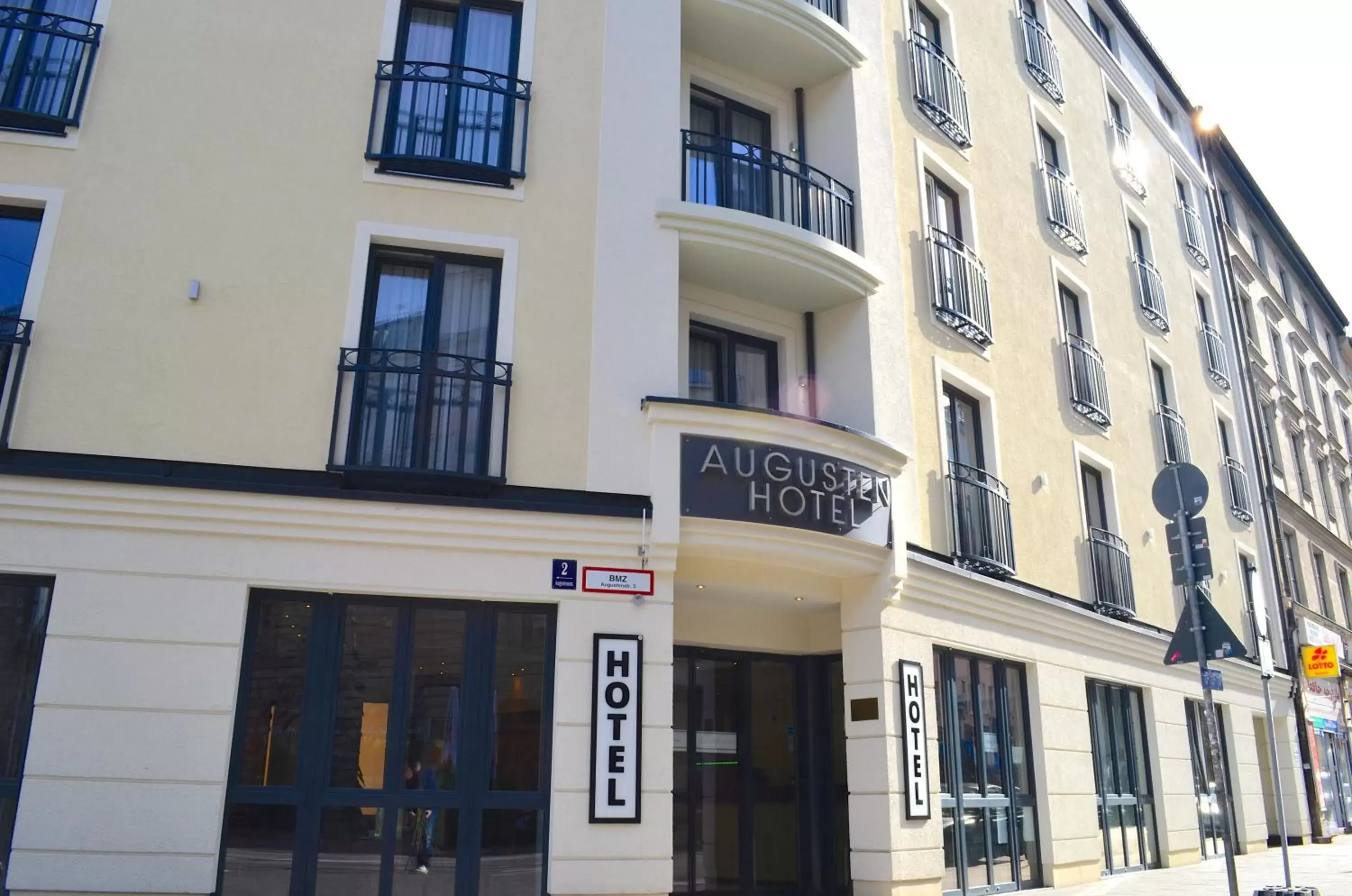 Facade/entrance in Augusten Hotel München