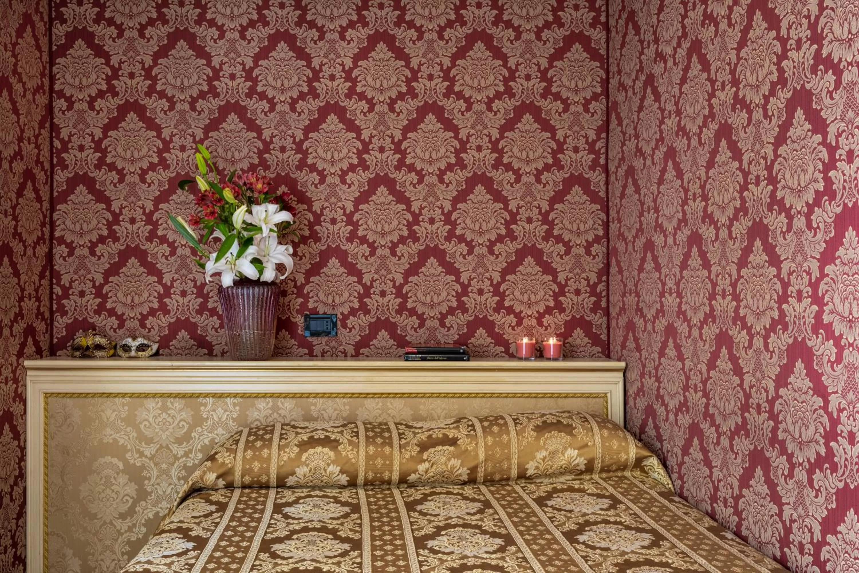 Bed in Hotel Apostoli Garden