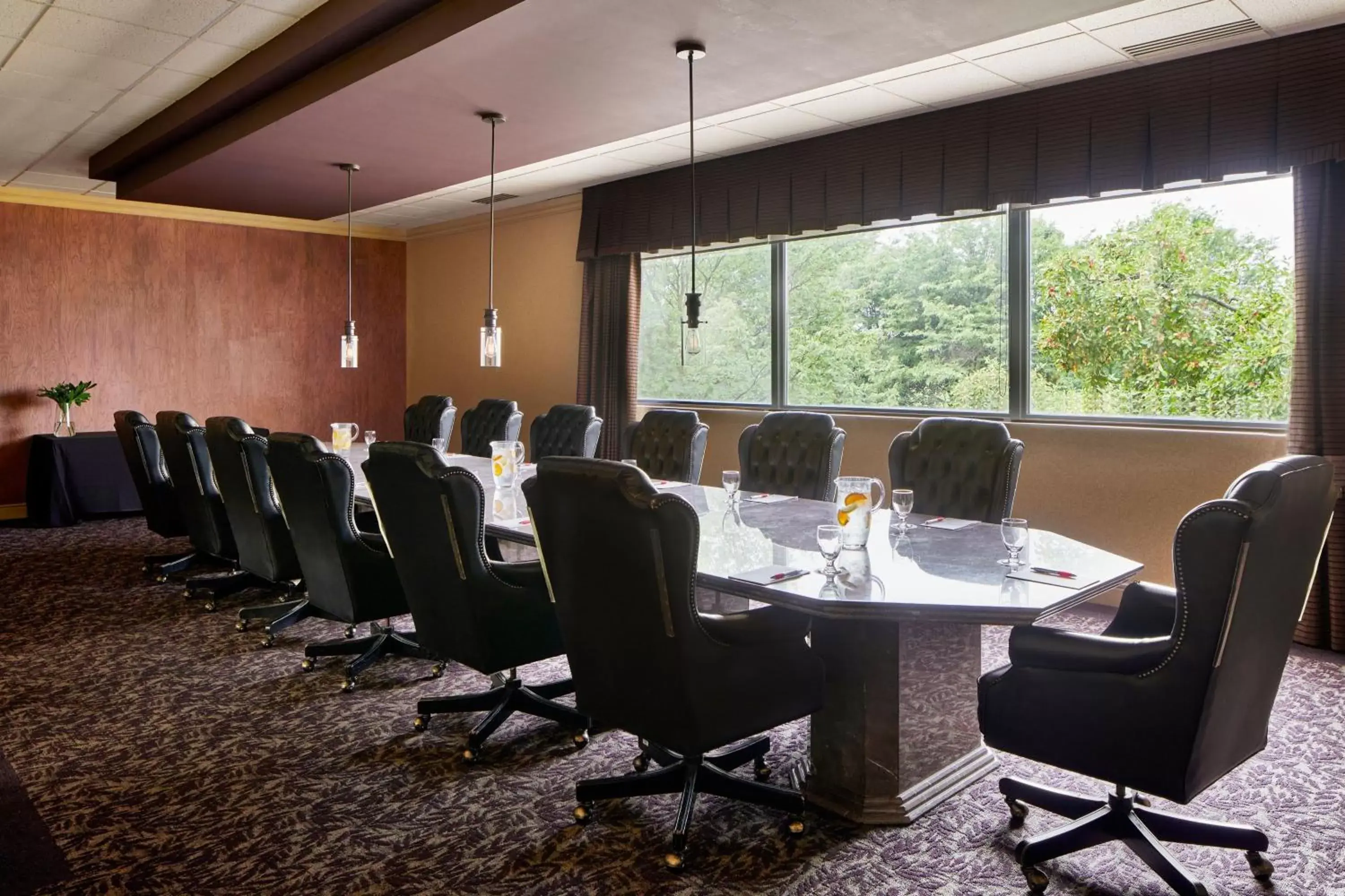 Meeting/conference room in Ann Arbor Marriott Ypsilanti at Eagle Crest