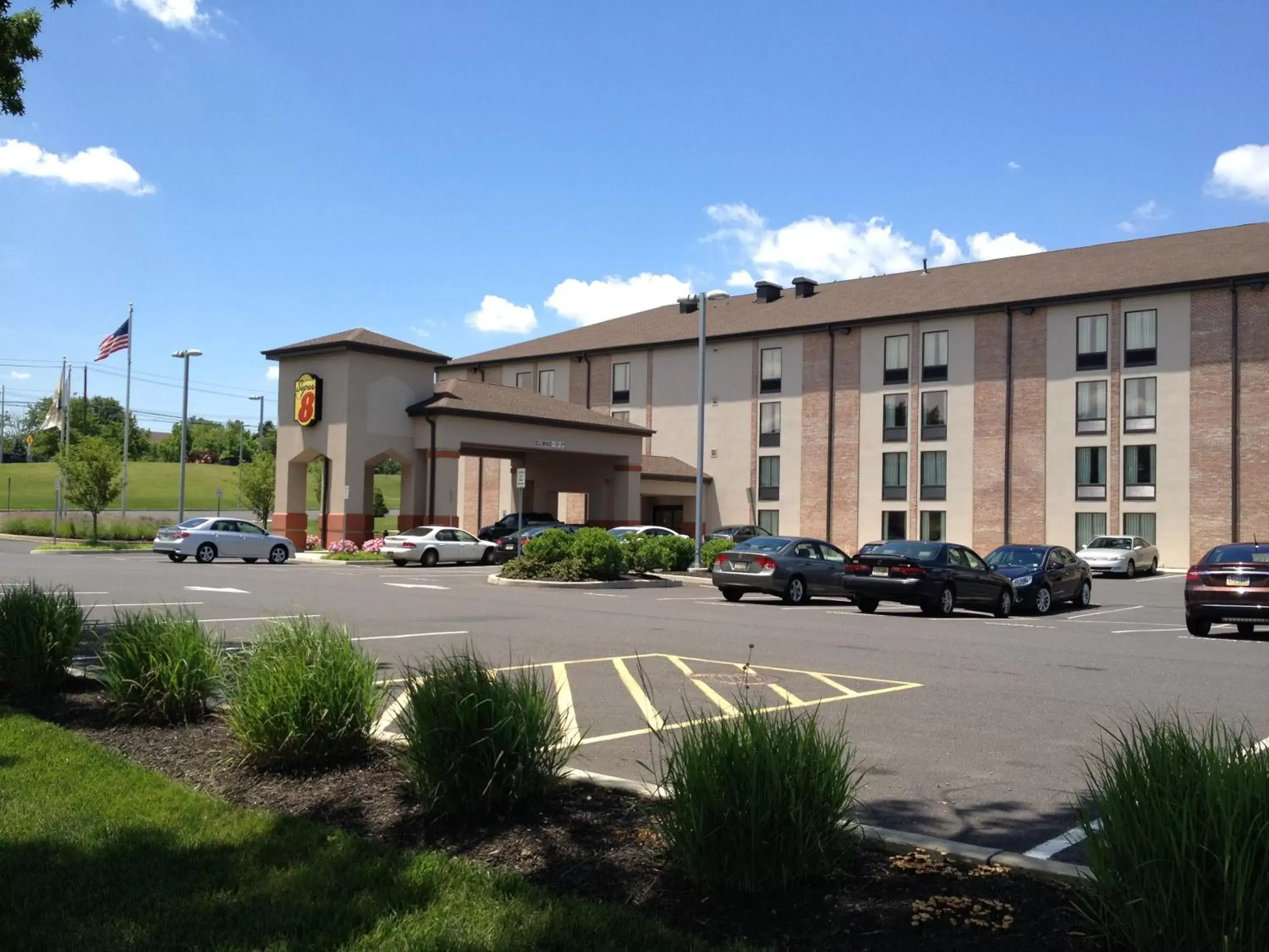 Facade/entrance, Property Building in Super 8 by Wyndham Mount Laurel