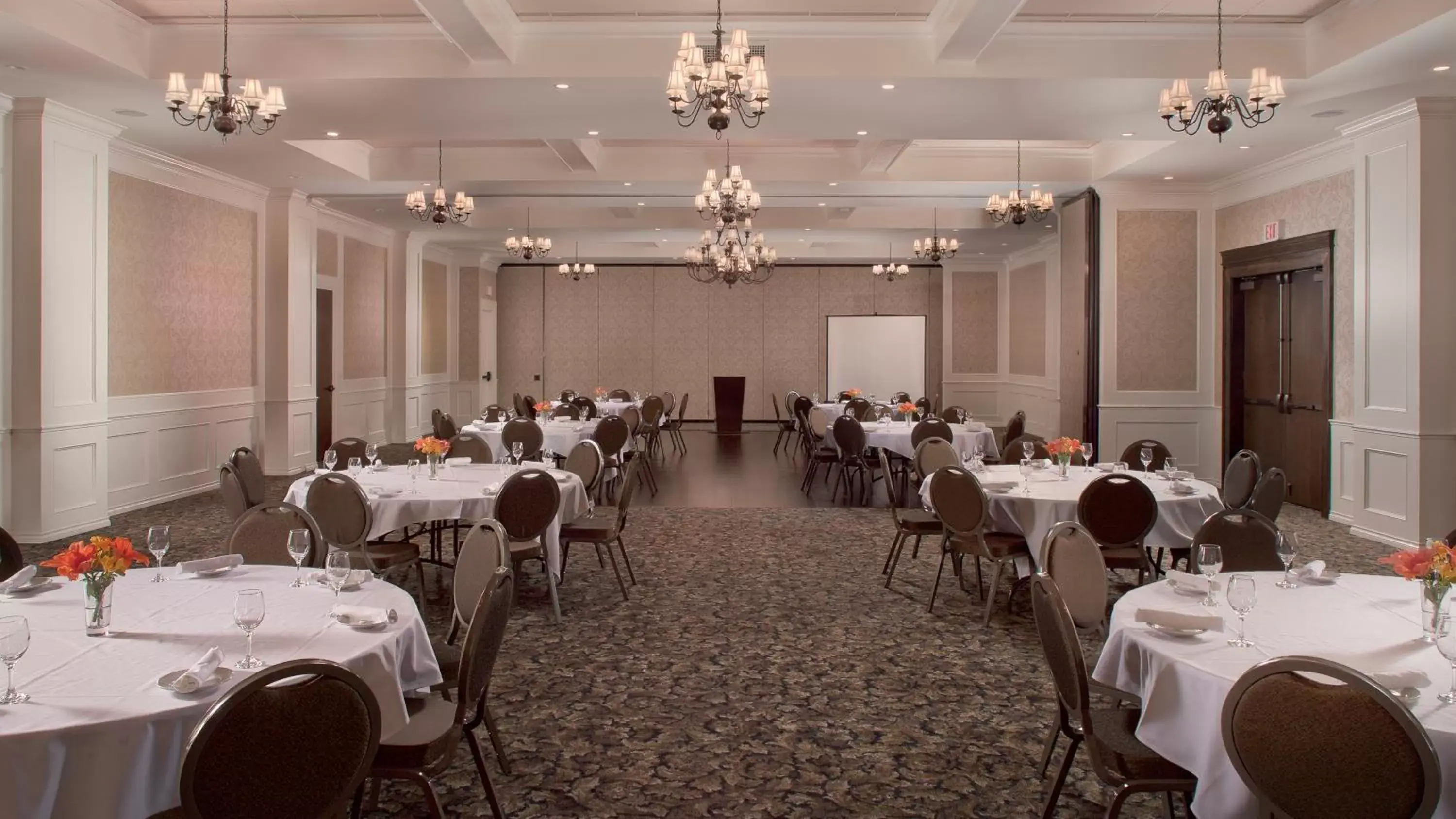 Meeting/conference room, Restaurant/Places to Eat in Prestige Oceanfront Resort, WorldHotels Luxury