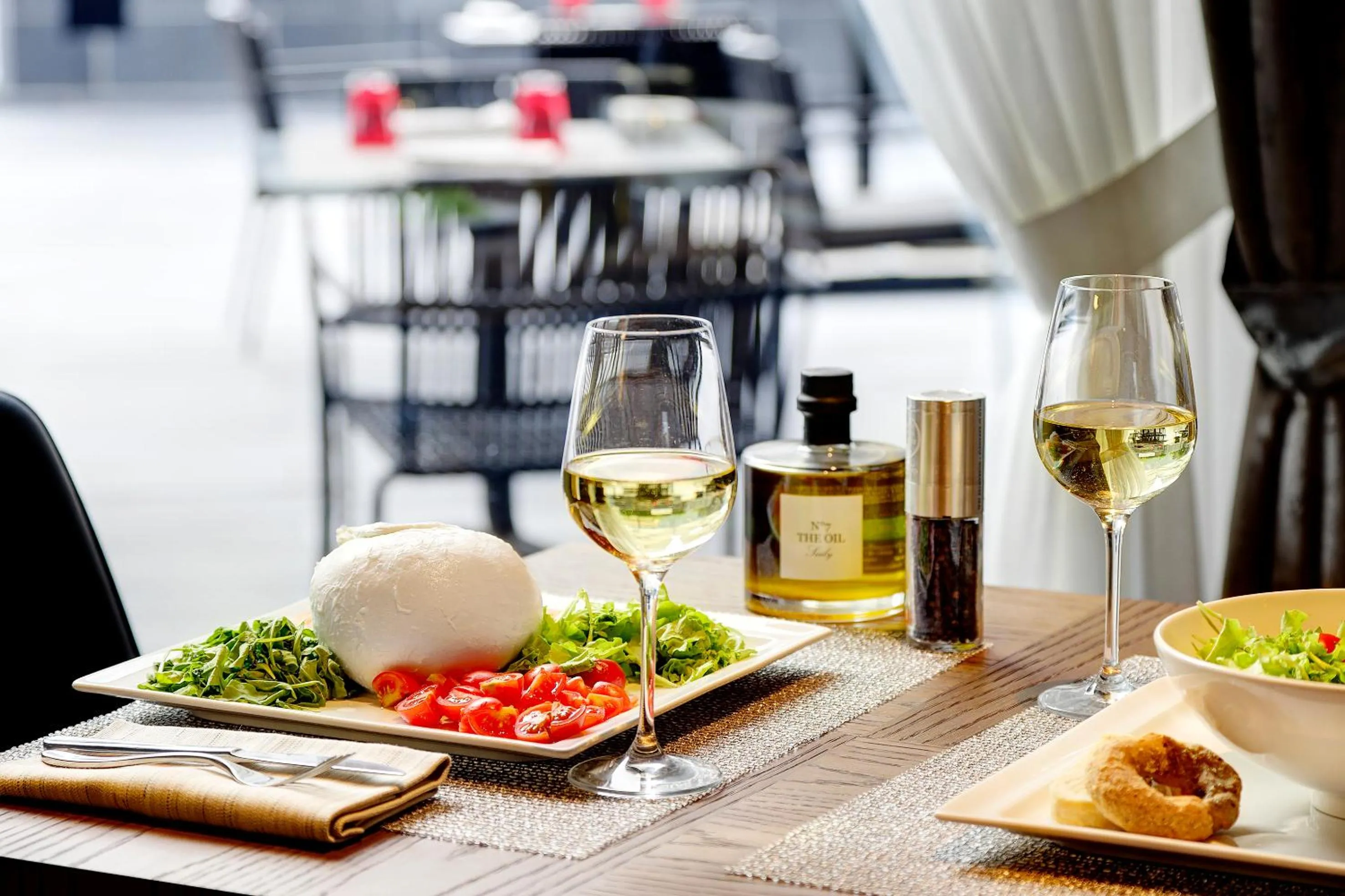 Meals in Grand Hotel Campione