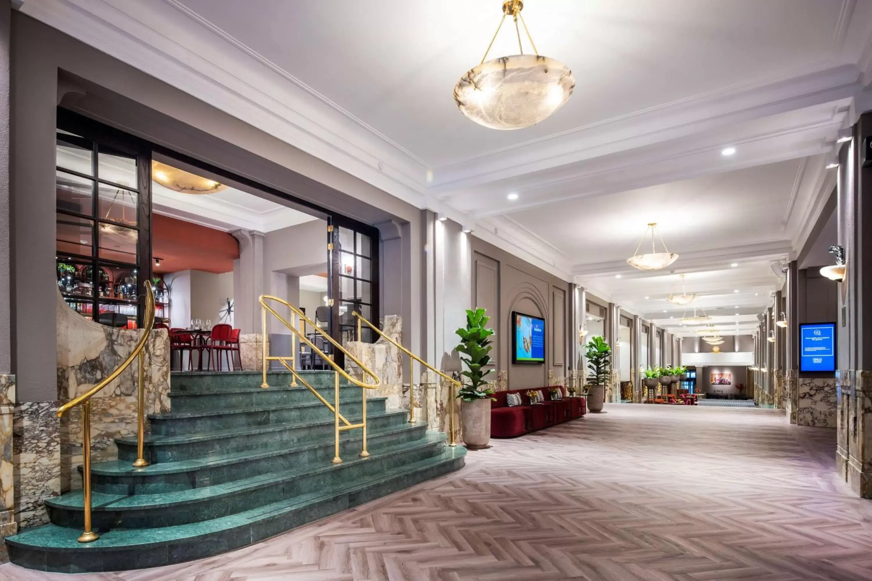 Lobby or reception in DoubleTree By Hilton Brussels City