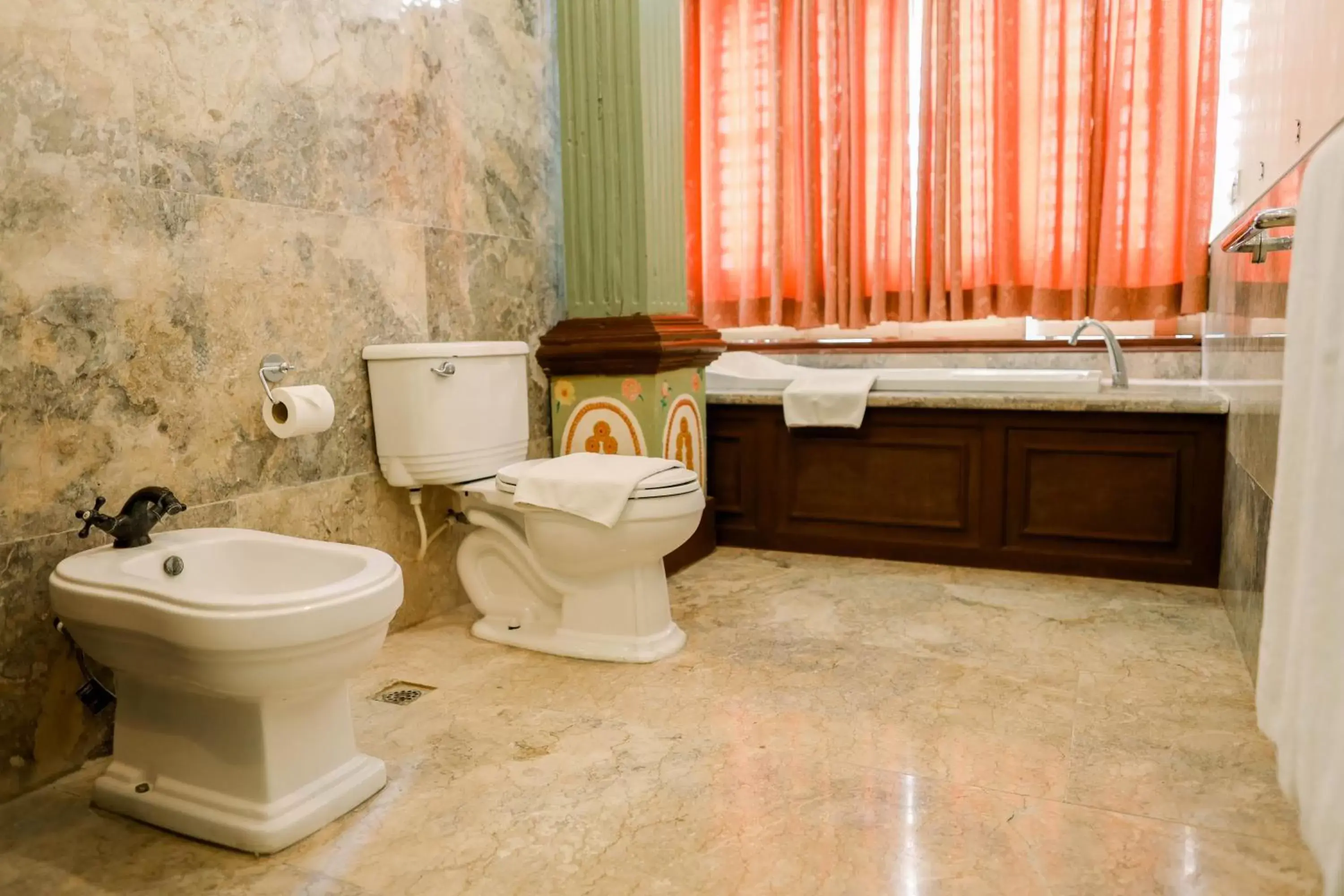 Bathroom in Las Casas Filipinas de Acuzar