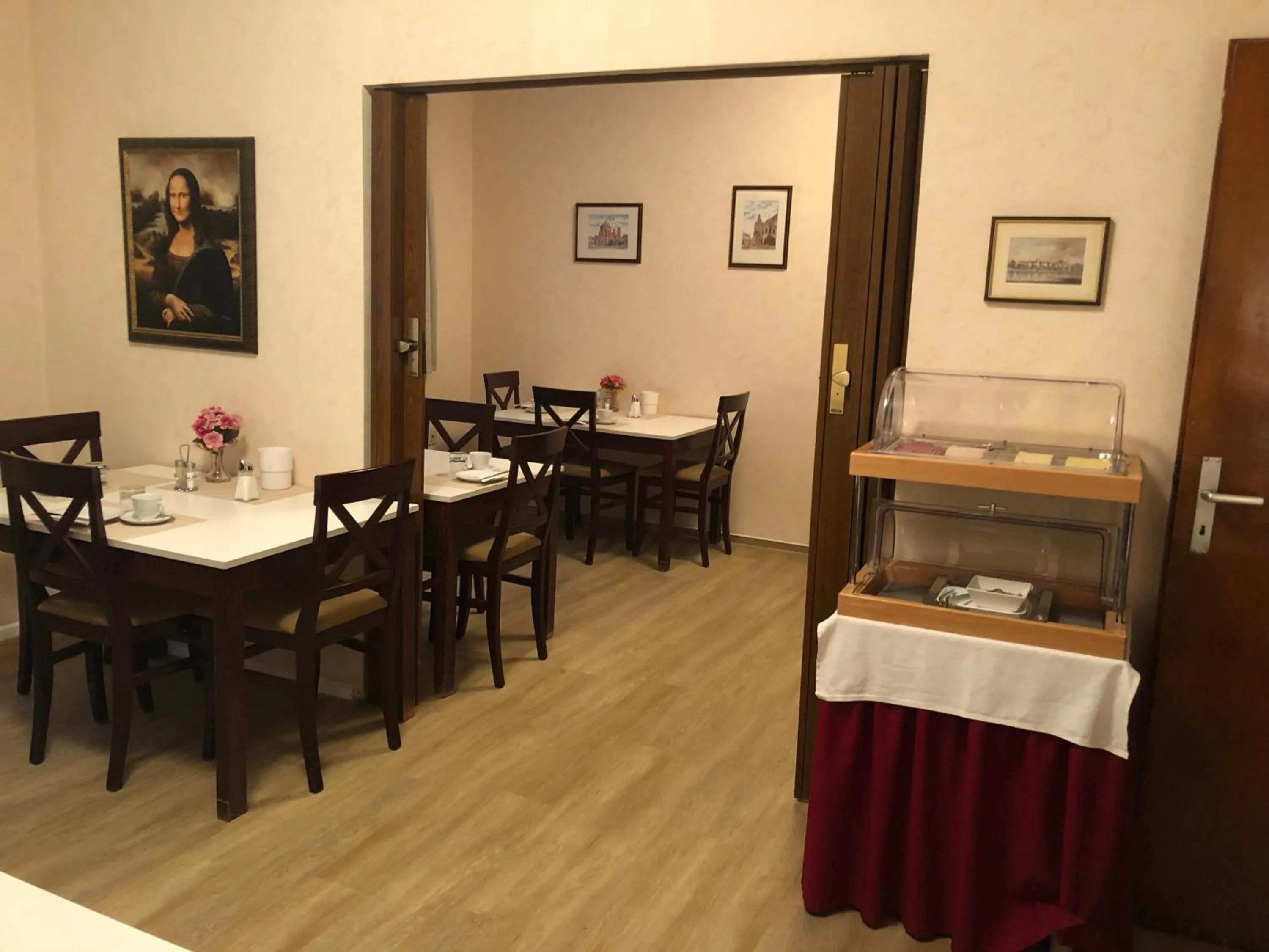 Buffet breakfast in Hotel Berg