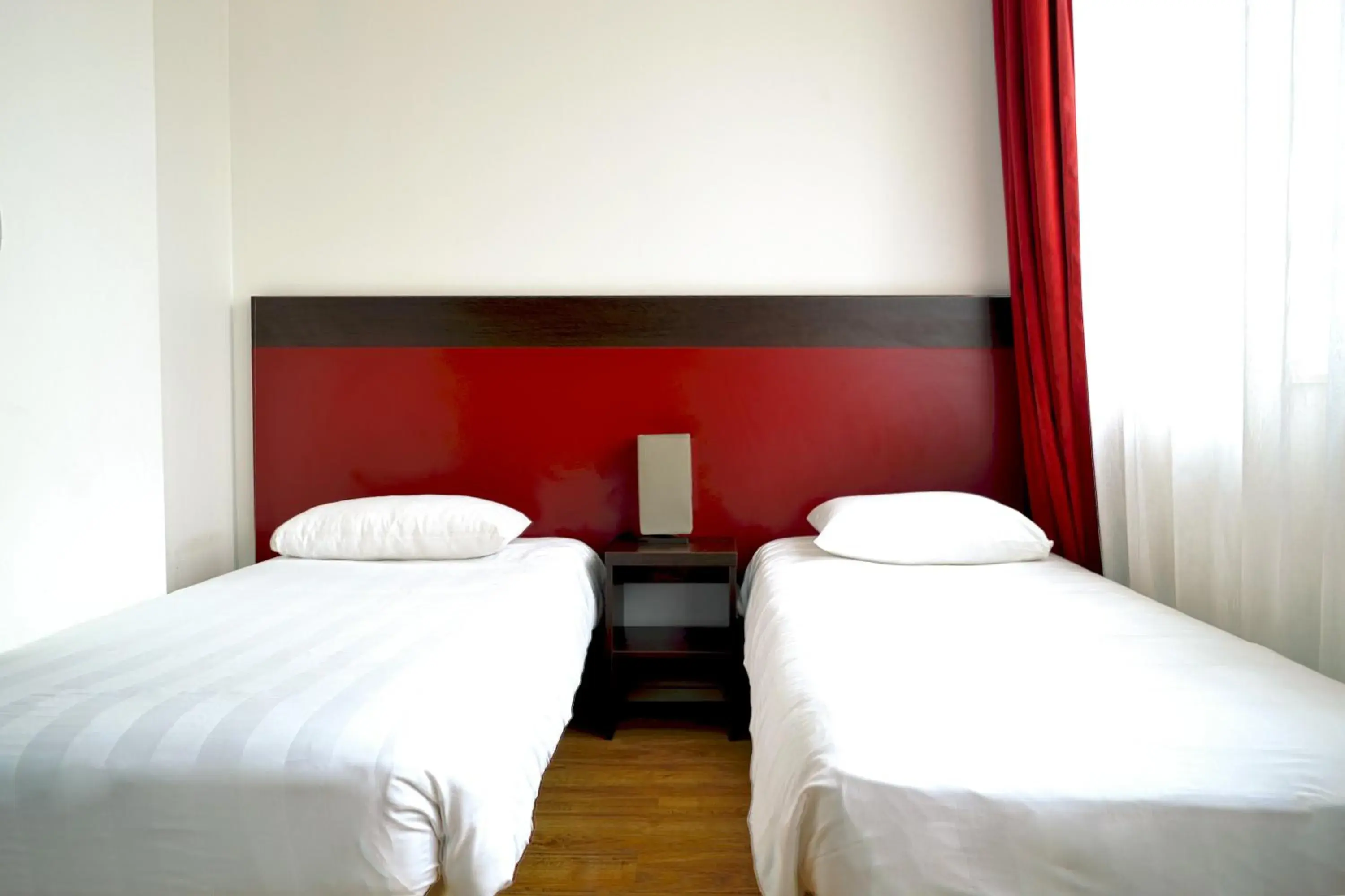 Bed in Residhotel Lille Vauban
