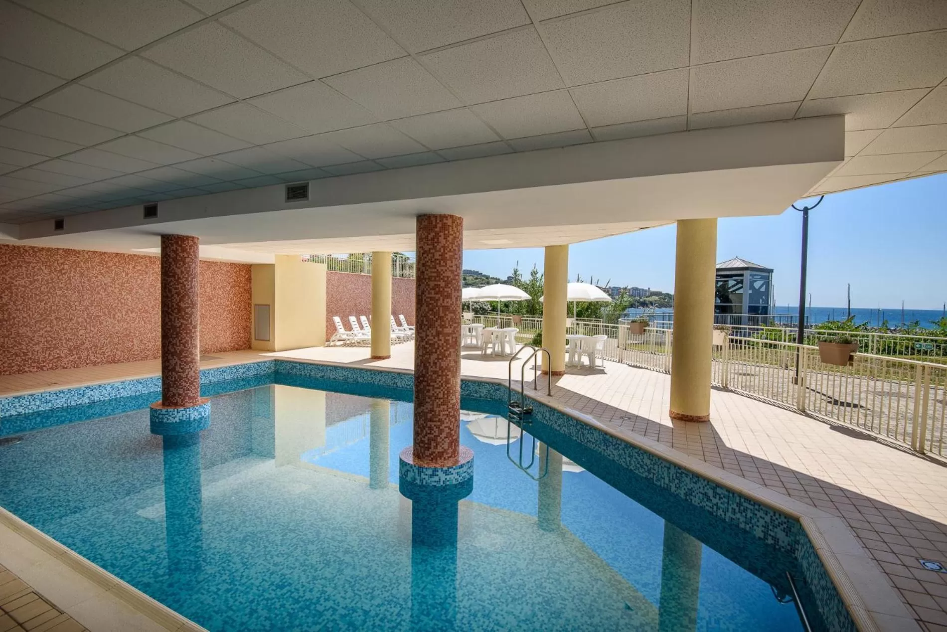 Swimming Pool in Residence Marina Salivoli