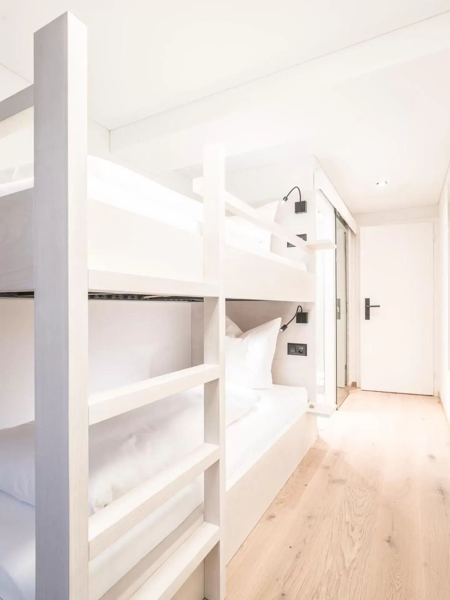 bunk bed in Traube Restaurant & Hotel