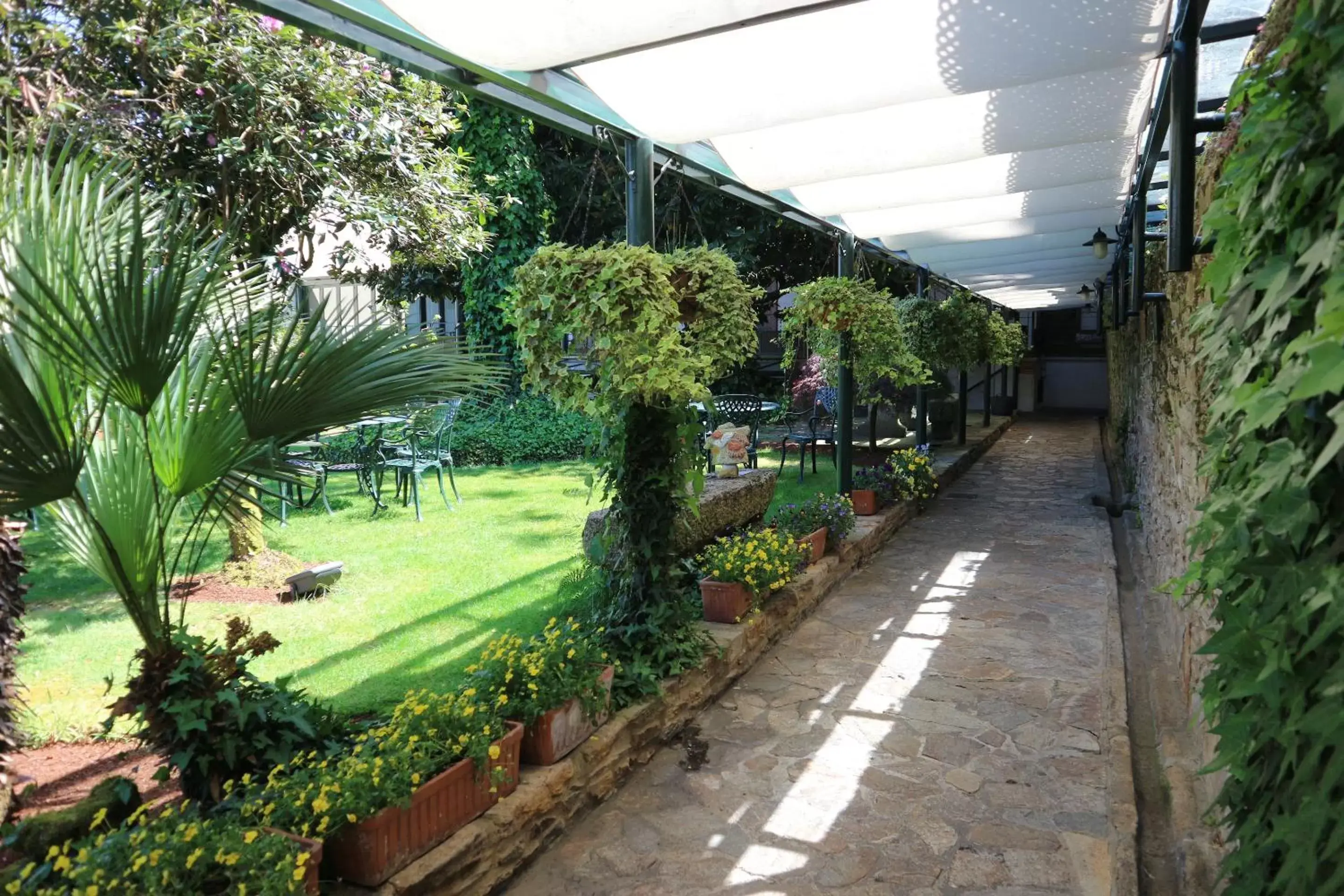 Garden in Hotel Virxe da Cerca by Pousadas de Compostela