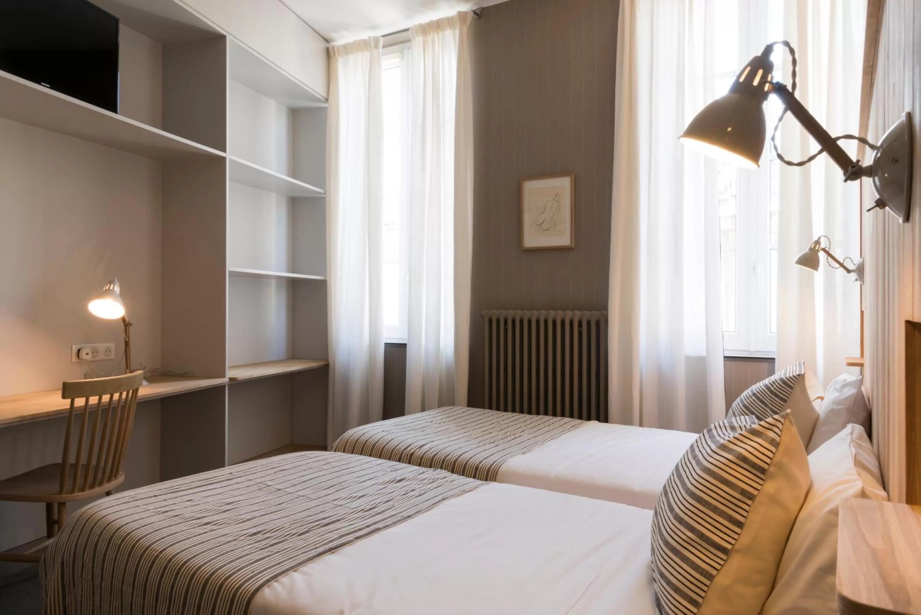 Bed in Auberge de la Commanderie