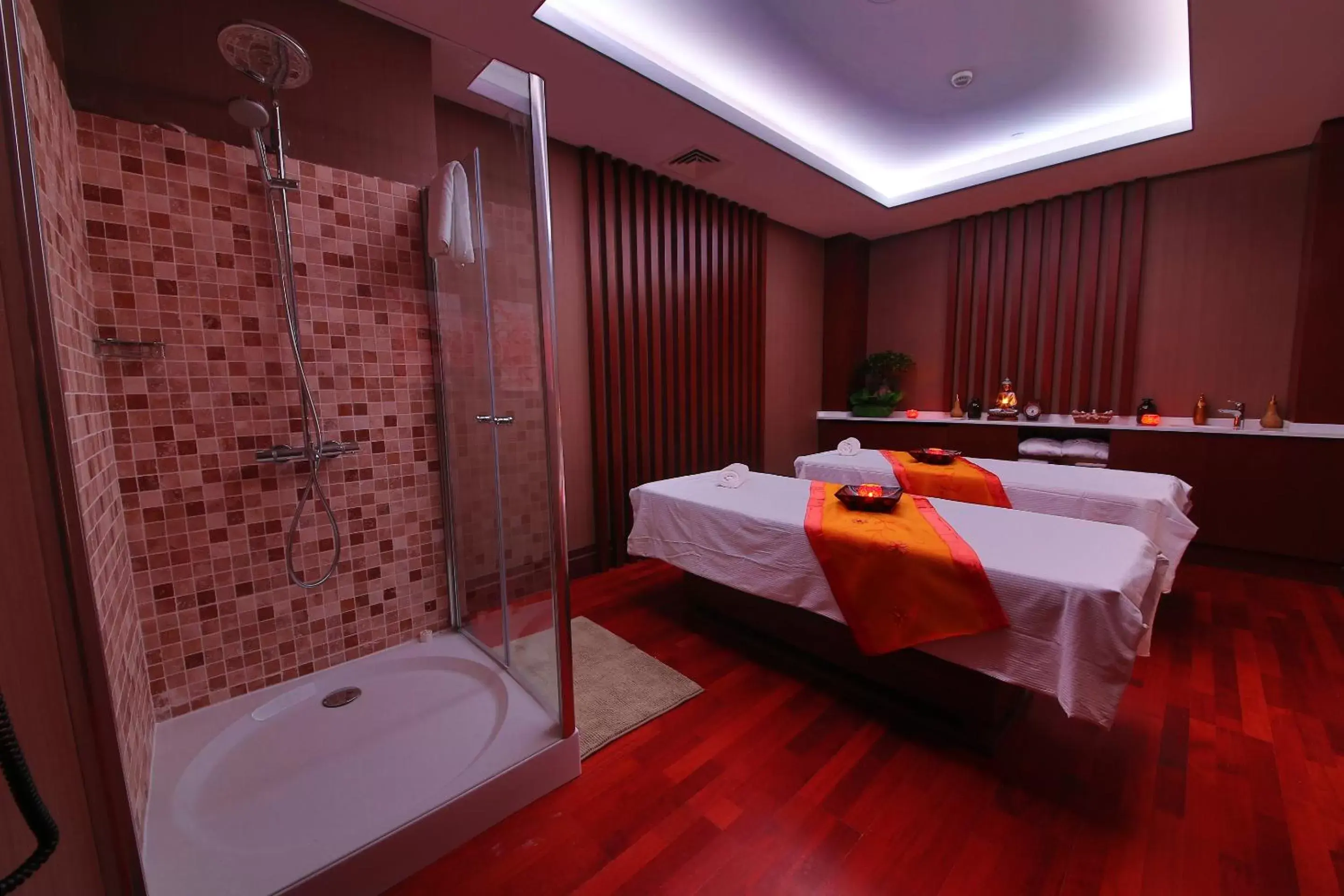 Spa and wellness centre/facilities, Bathroom in Ramada Hotel & Suites by Wyndham Istanbul Merter
