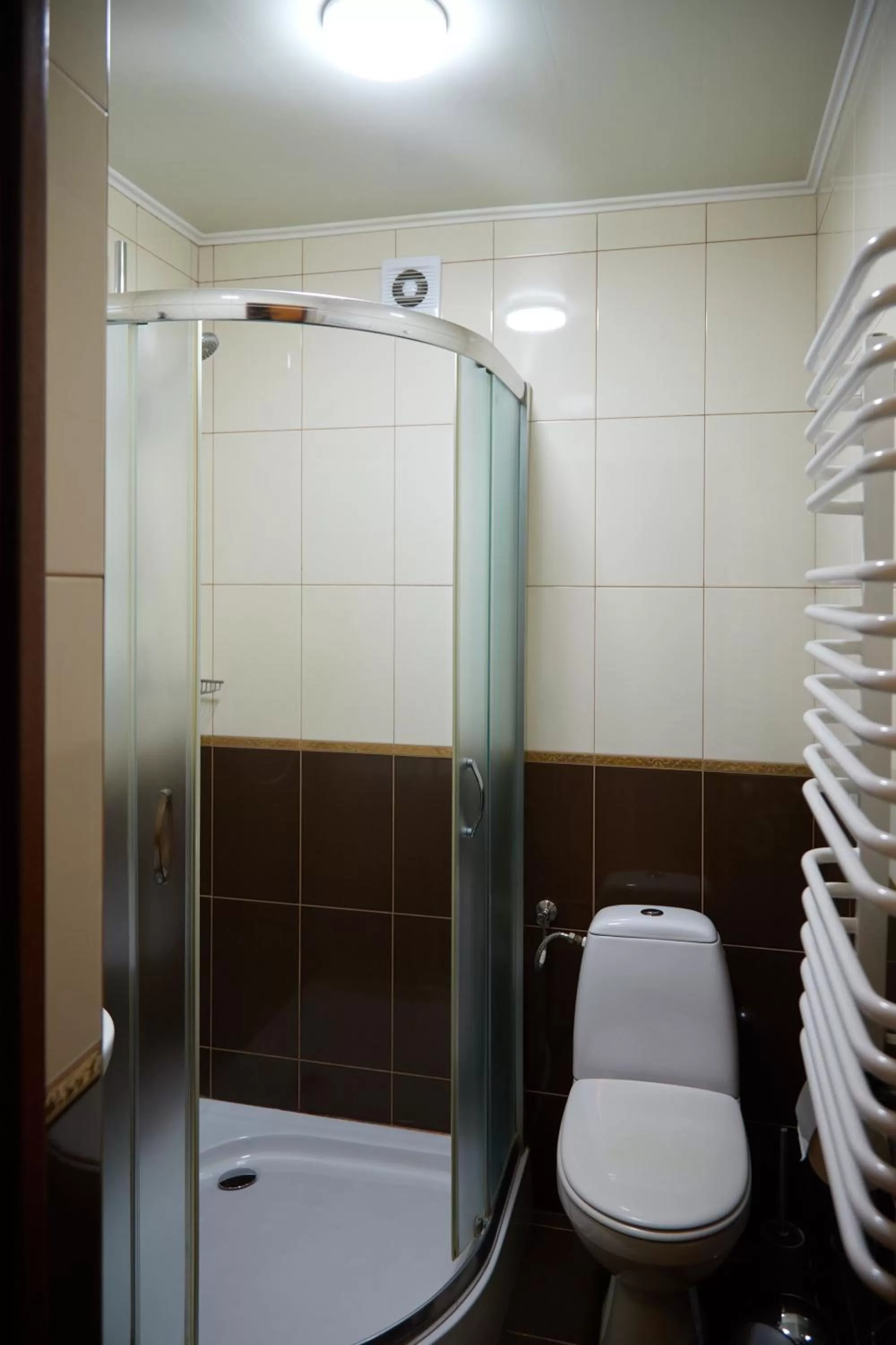 Bathroom in Hotel Korona