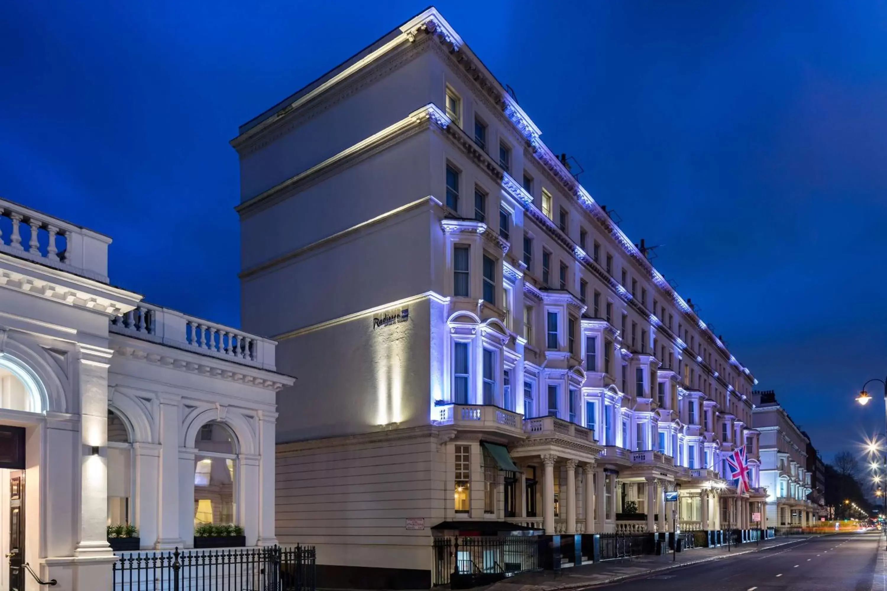 Property Building in Radisson Blu Edwardian Vanderbilt Hotel, London