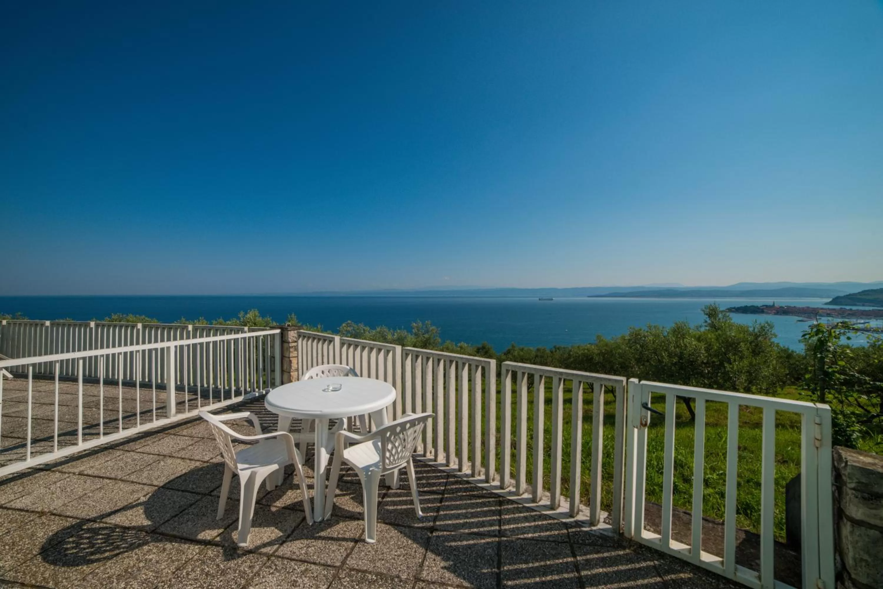 Balcony/Terrace in Belvedere Resort Hotels