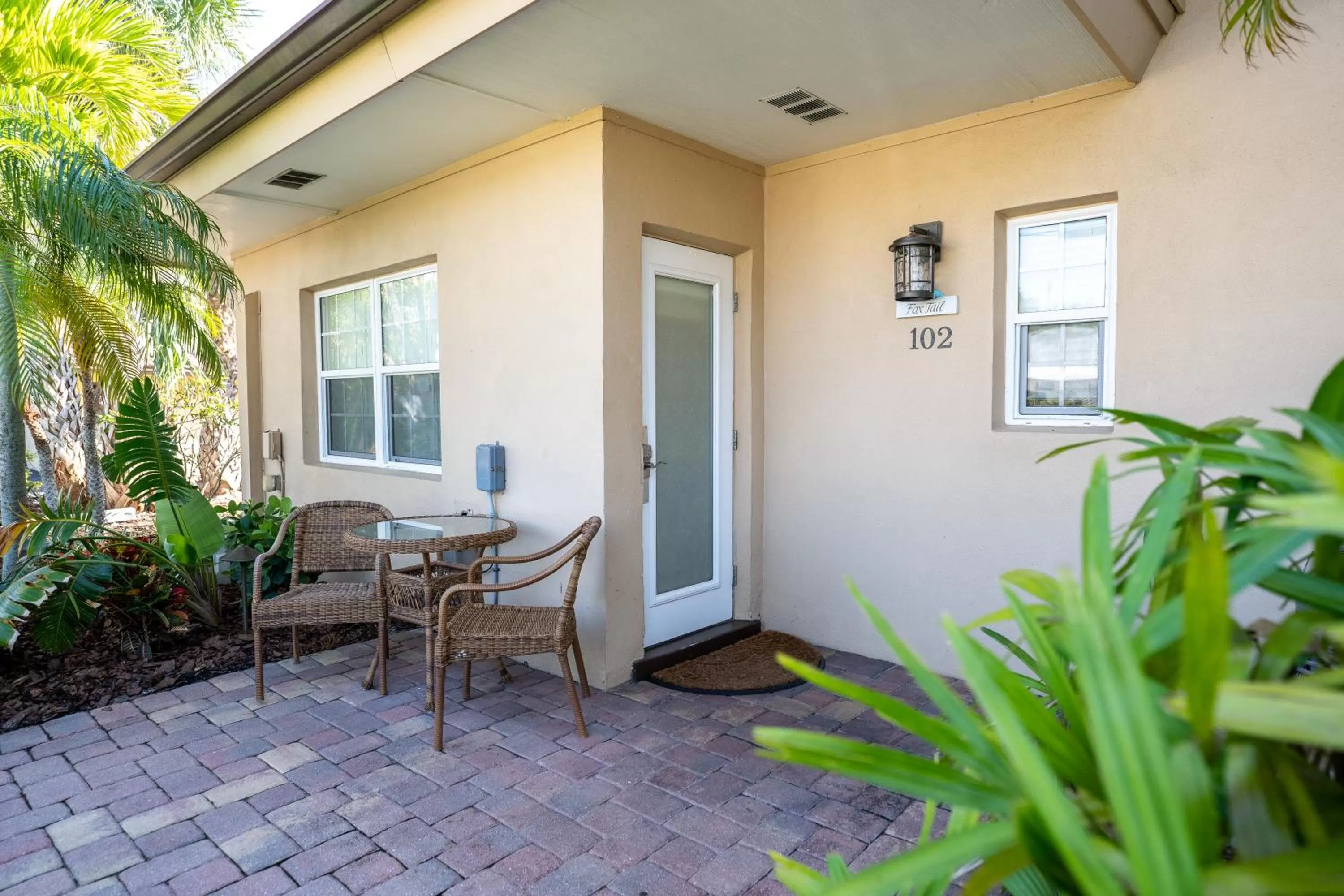 Day in The Capri at Siesta