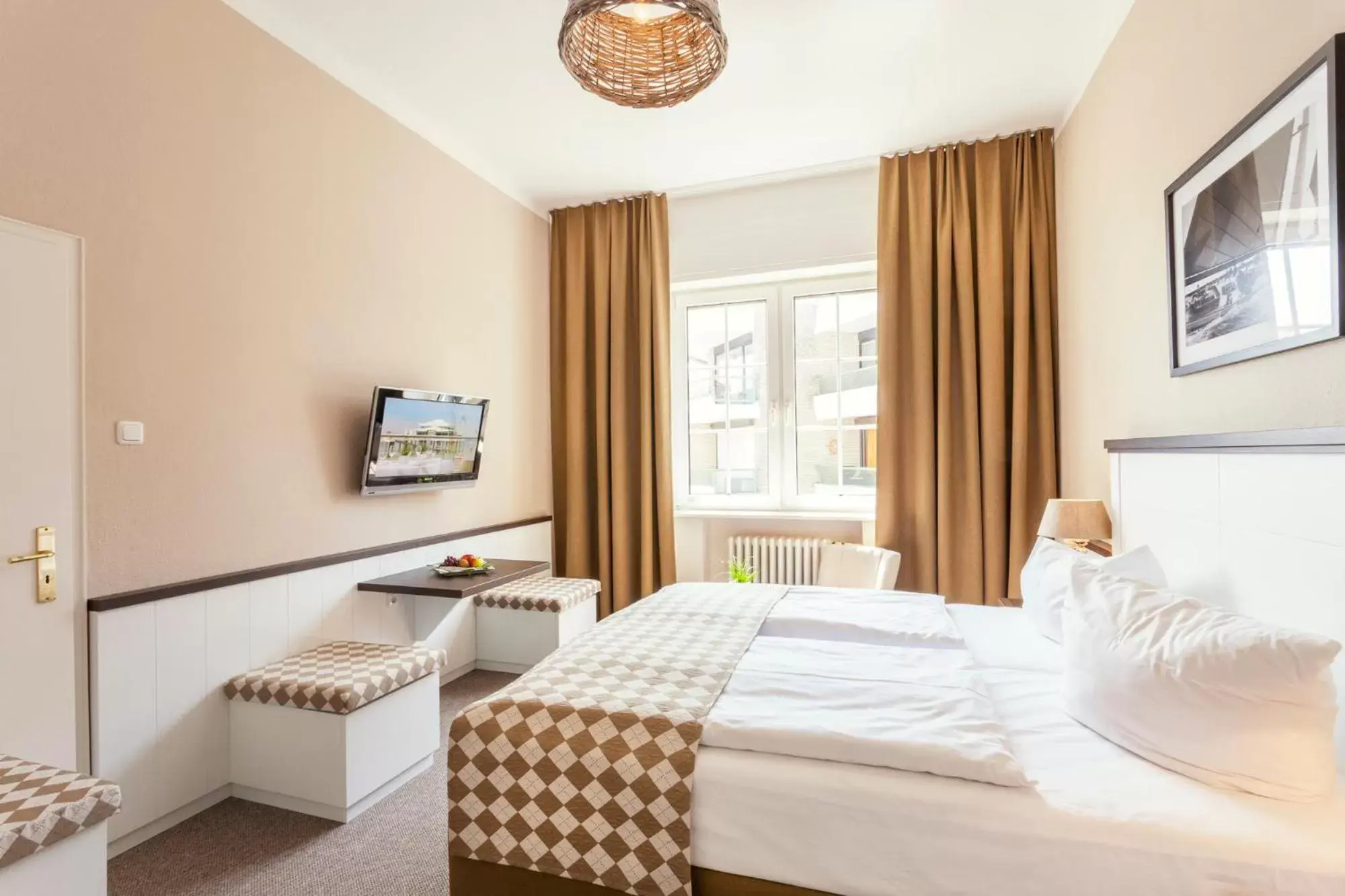 Bed, Room Photo in Hotel Strandschlösschen