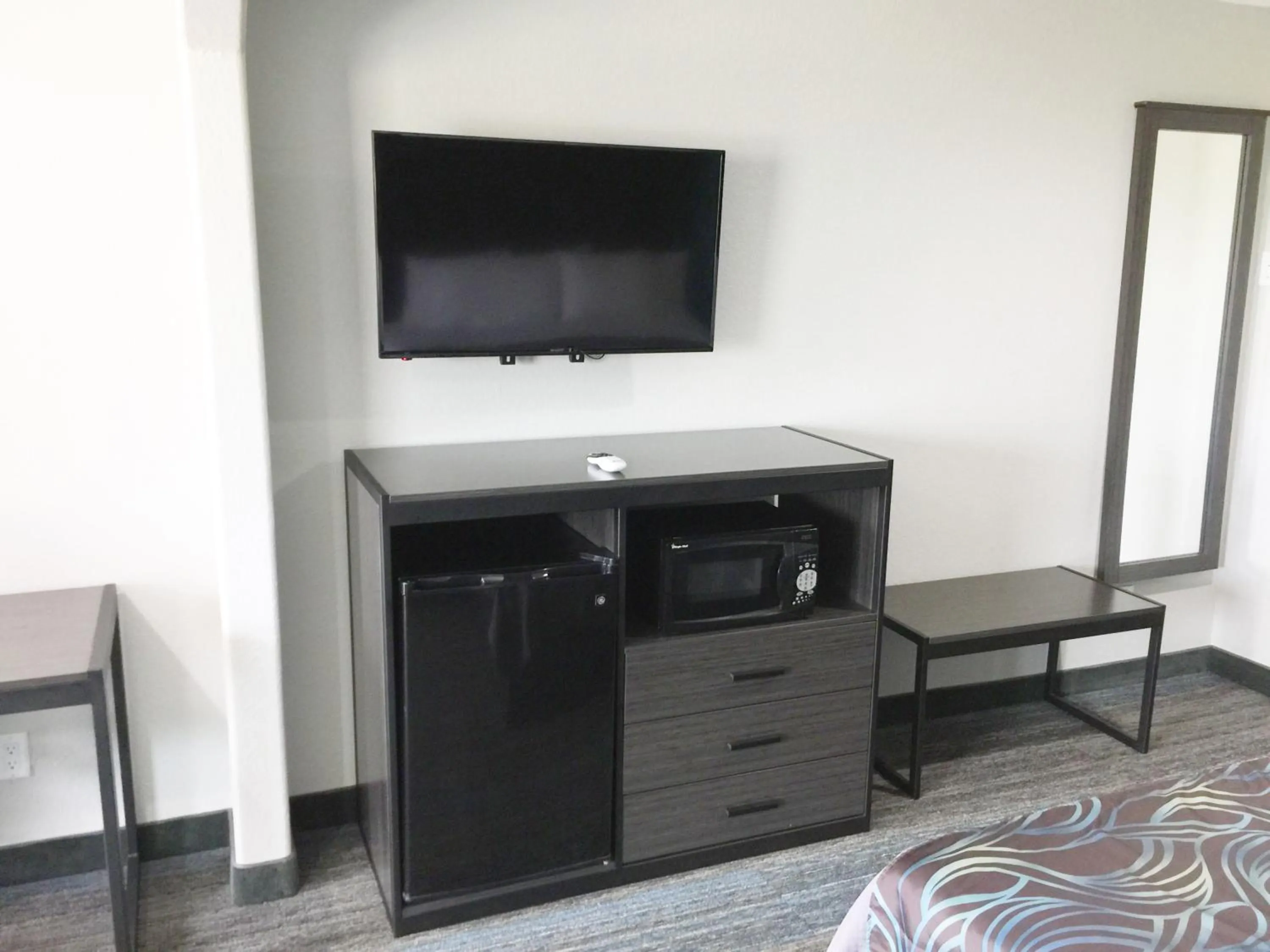 Americas Best Value Inn & Suites Mont Belvieu Houston