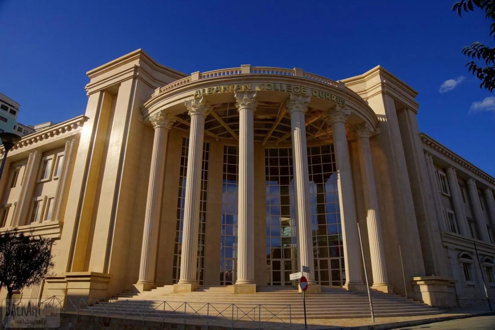 Hotel Durres Vila 53