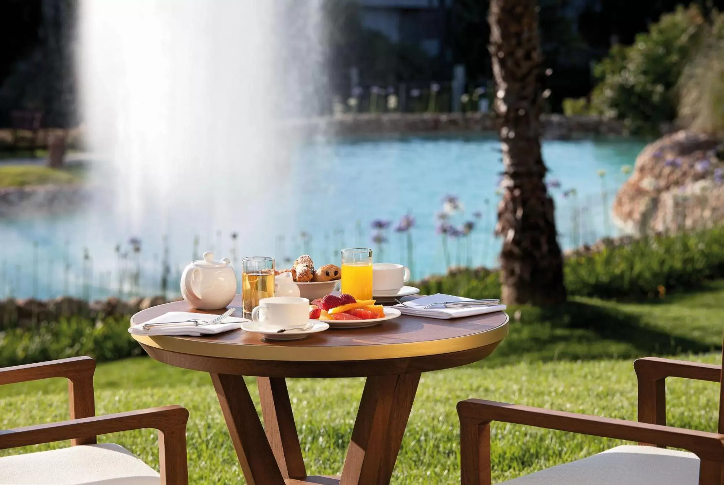 Restaurant/places to eat in Vila Vita Parc Restaurant/places to eat in Vila Vita Parc