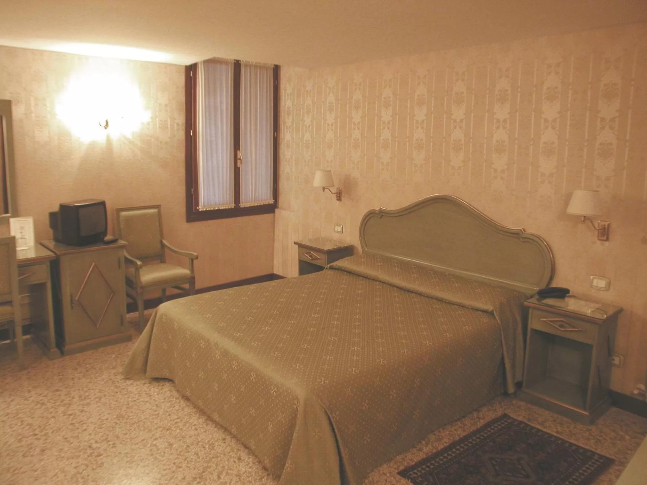 Decorative detail, Bed in Locanda La Corte