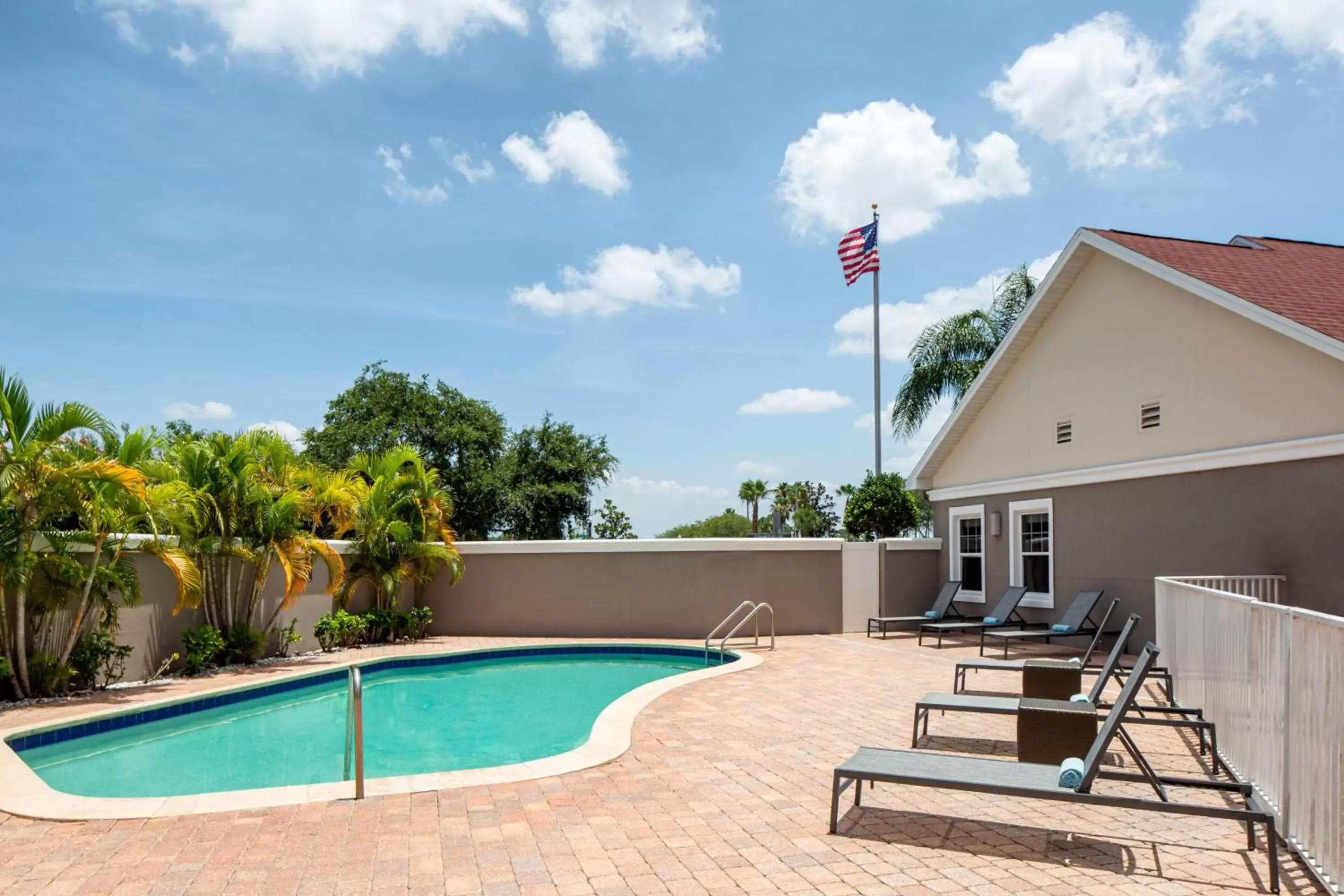 Swimming Pool in Residence Inn Tampa Oldsmar