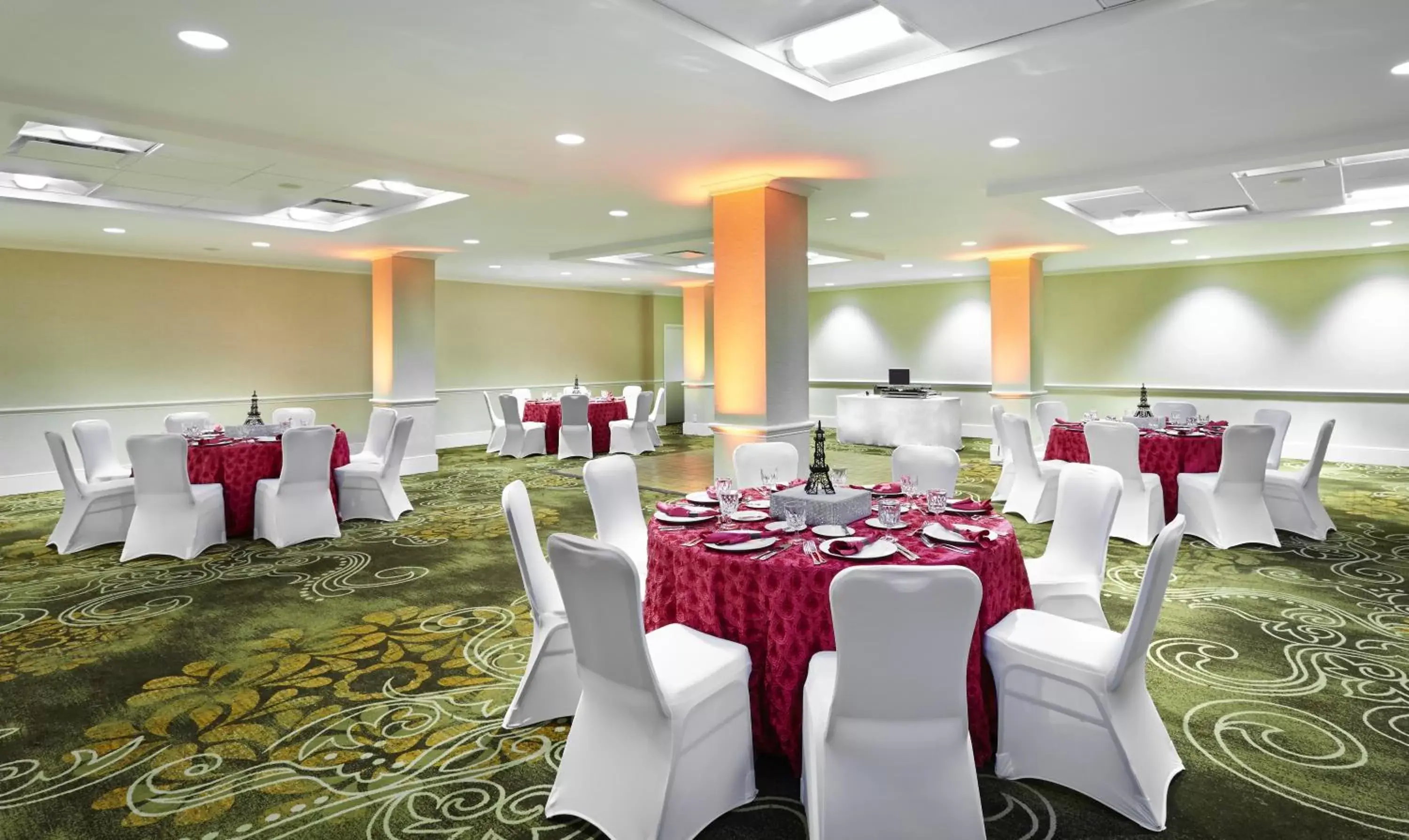 Banquet/Function facilities, Banquet Facilities in Hotel Silver Spring