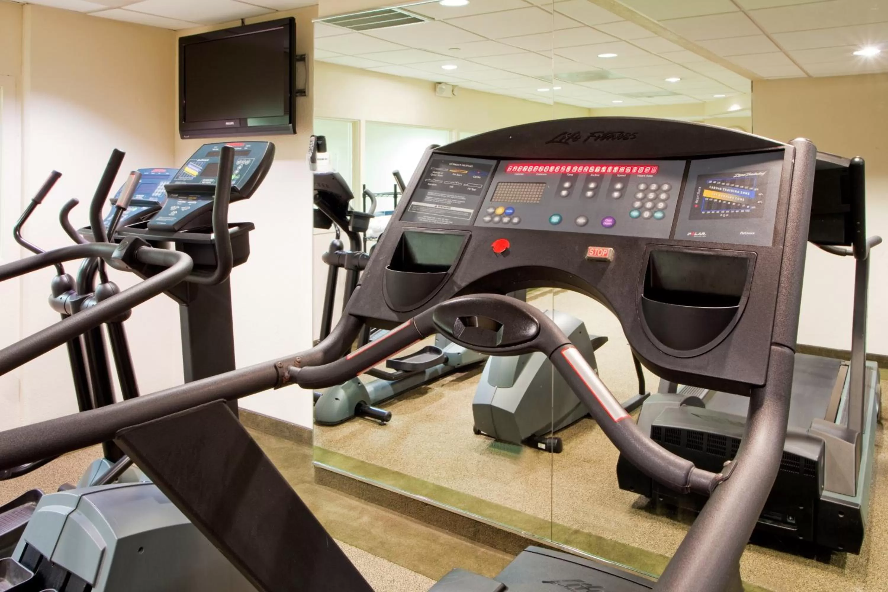 Fitness centre/facilities in Holiday Inn Washington D.C. - Greenbelt Maryland by IHG