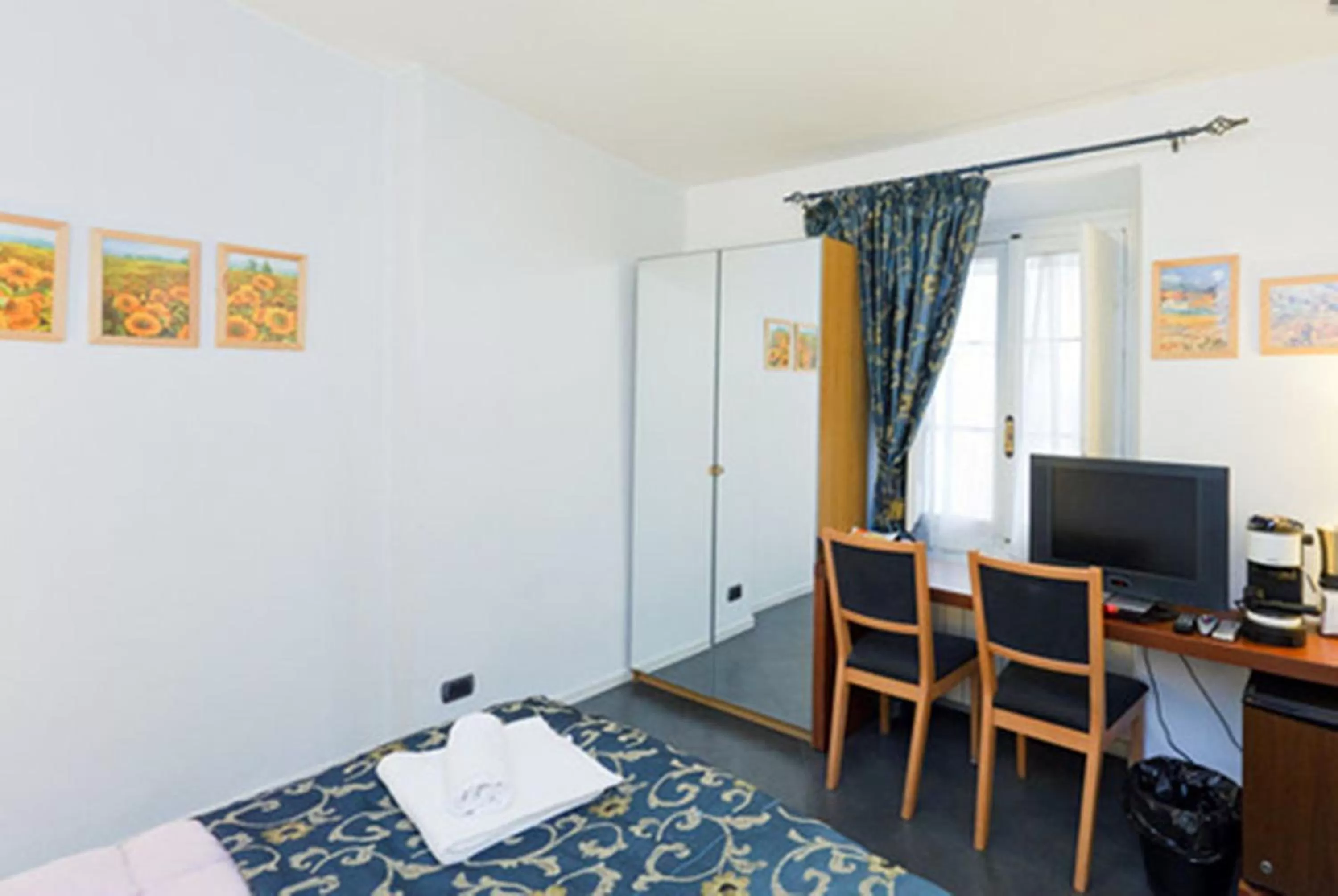 Decorative detail, Bed in B&B Ventisei Scalini A Trastevere