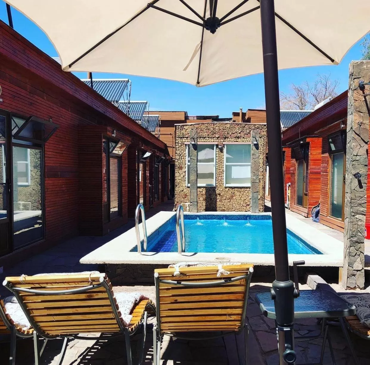 Swimming Pool in Hotel Manada del Desierto