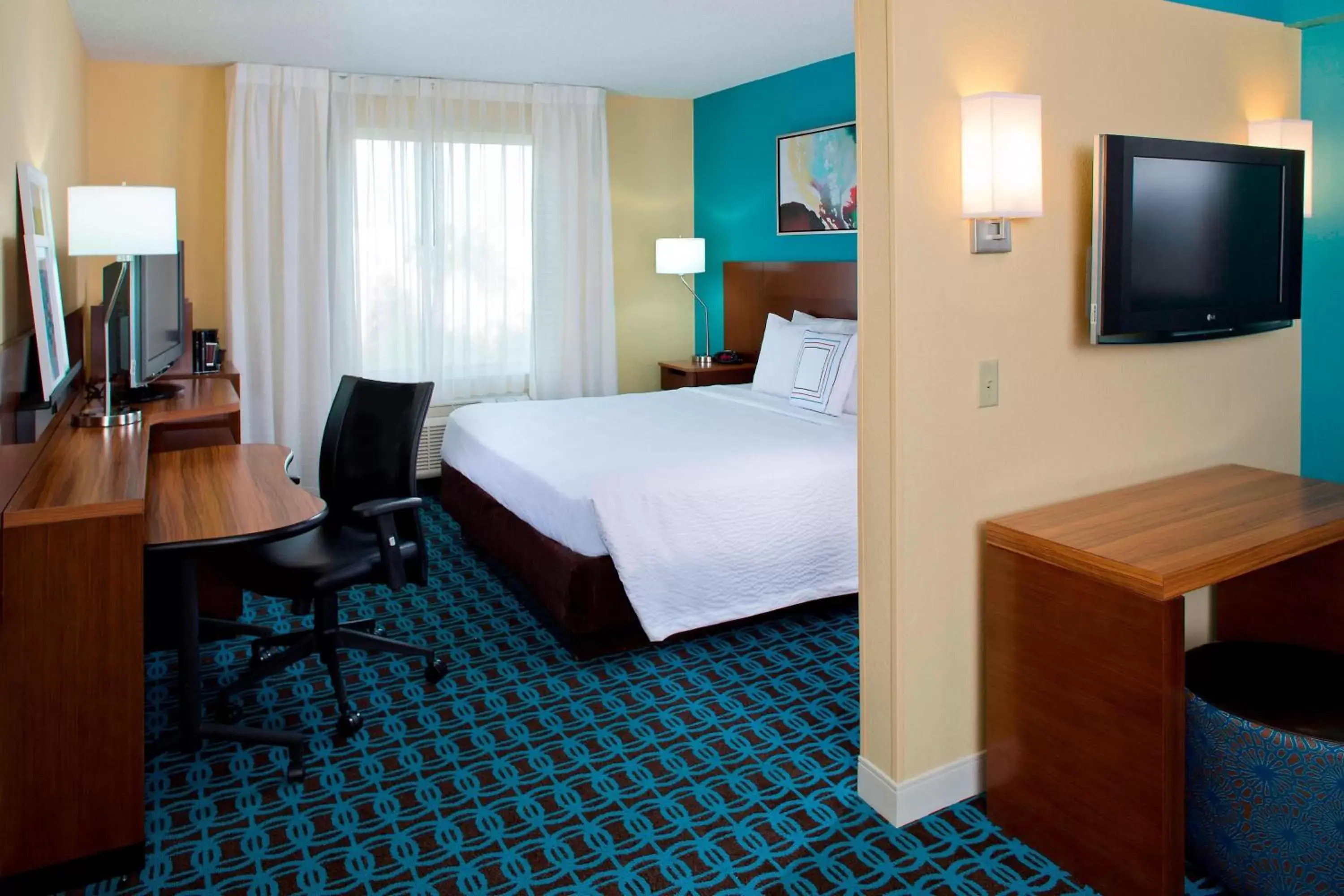 Bedroom, Bed in Fairfield Inn & Suites by Marriott Orlando Lake Buena Vista in the Marriott Village
