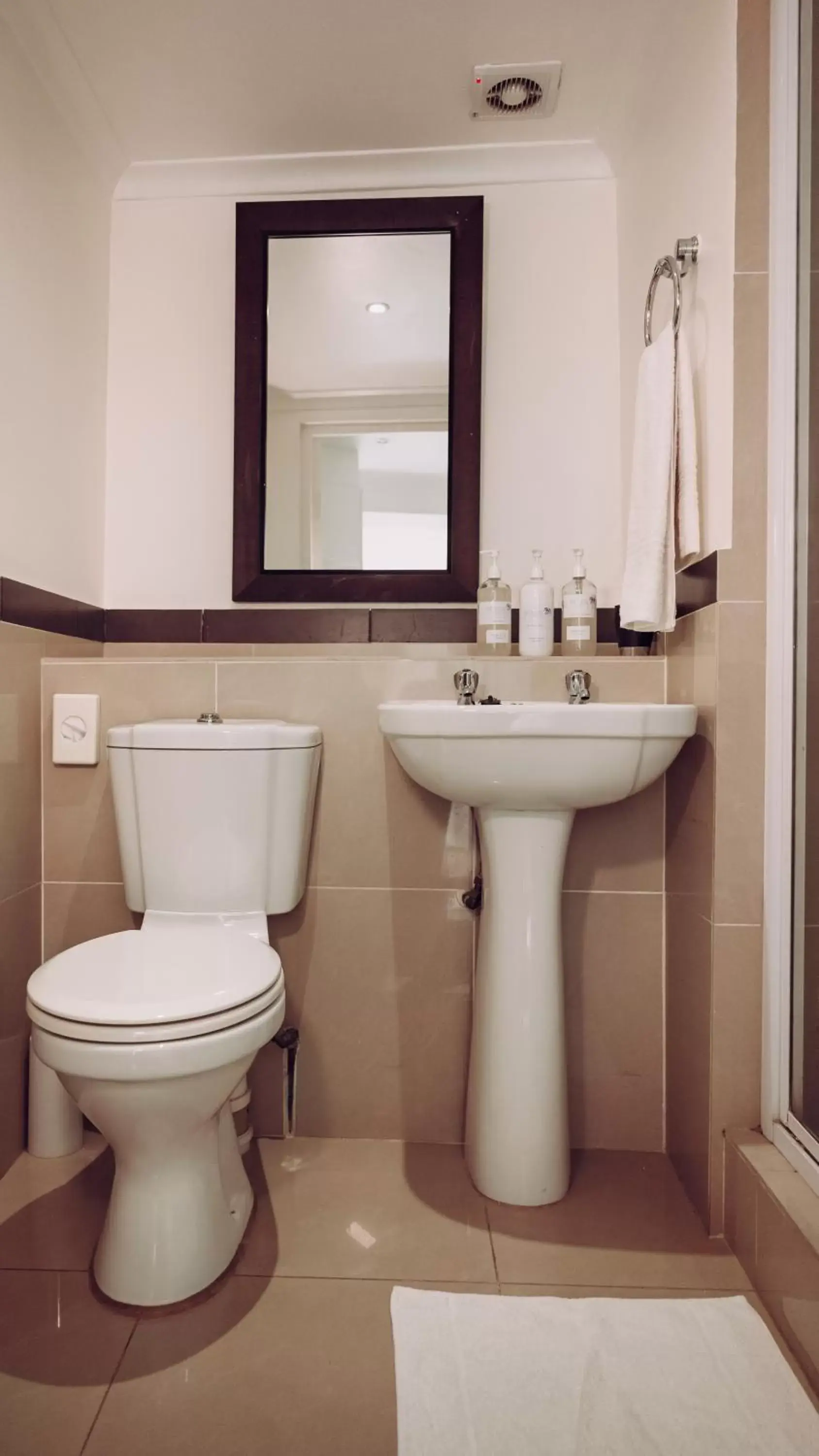 Bathroom in Beside Still Waters Boutique Hotel