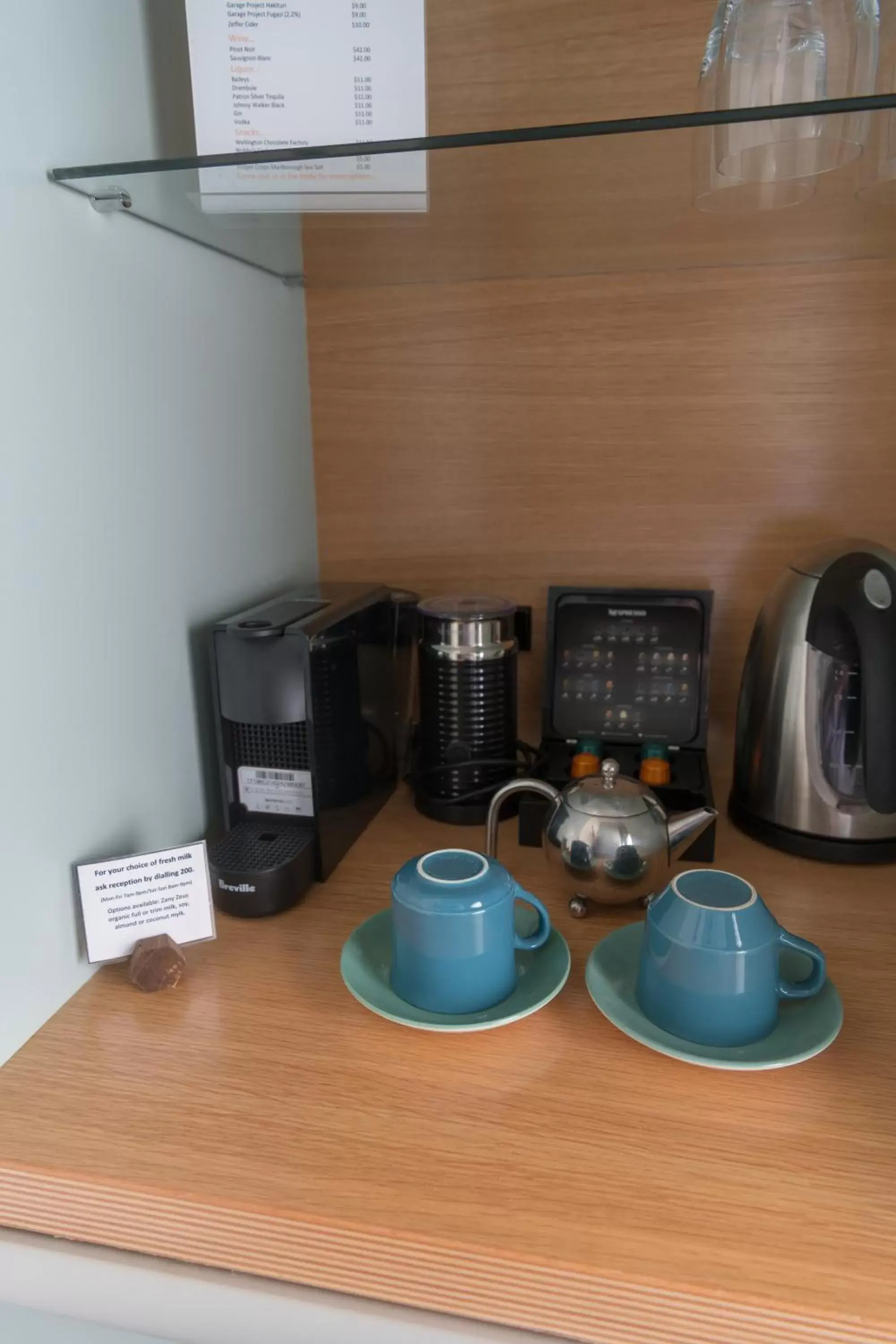 Coffee/tea facilities, Kitchen/Kitchenette in Ohtel Wellington