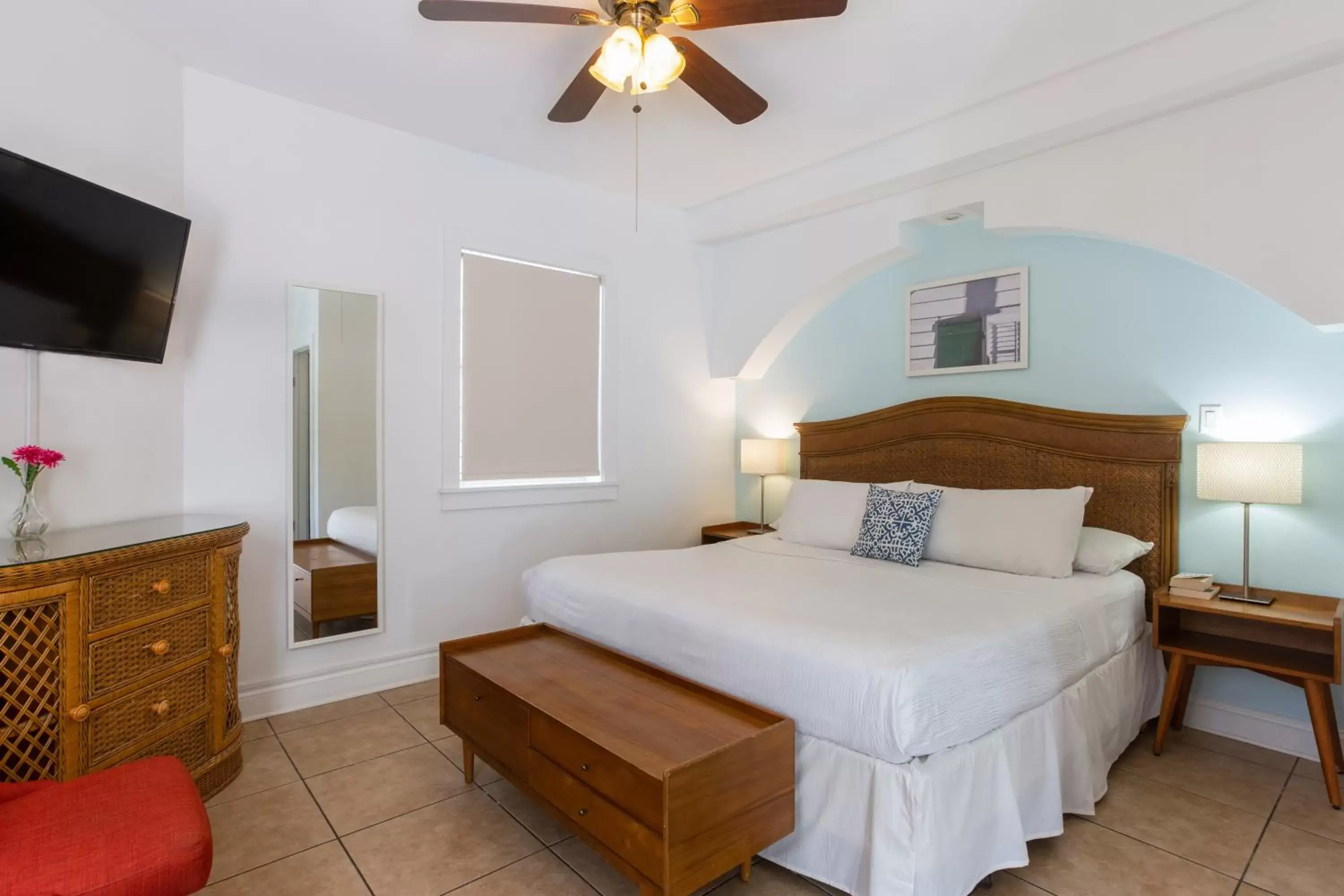 Photo of the whole room, Bed in The Cabana Inn Key West - Adult Exclusive