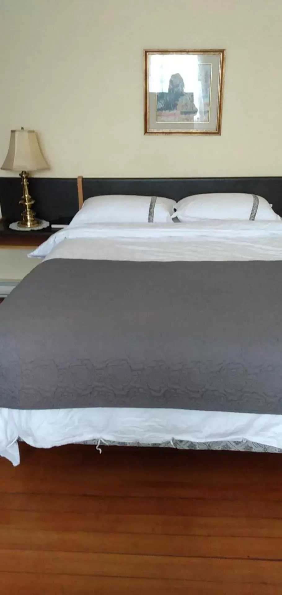 Bed in Rodmay Hotel