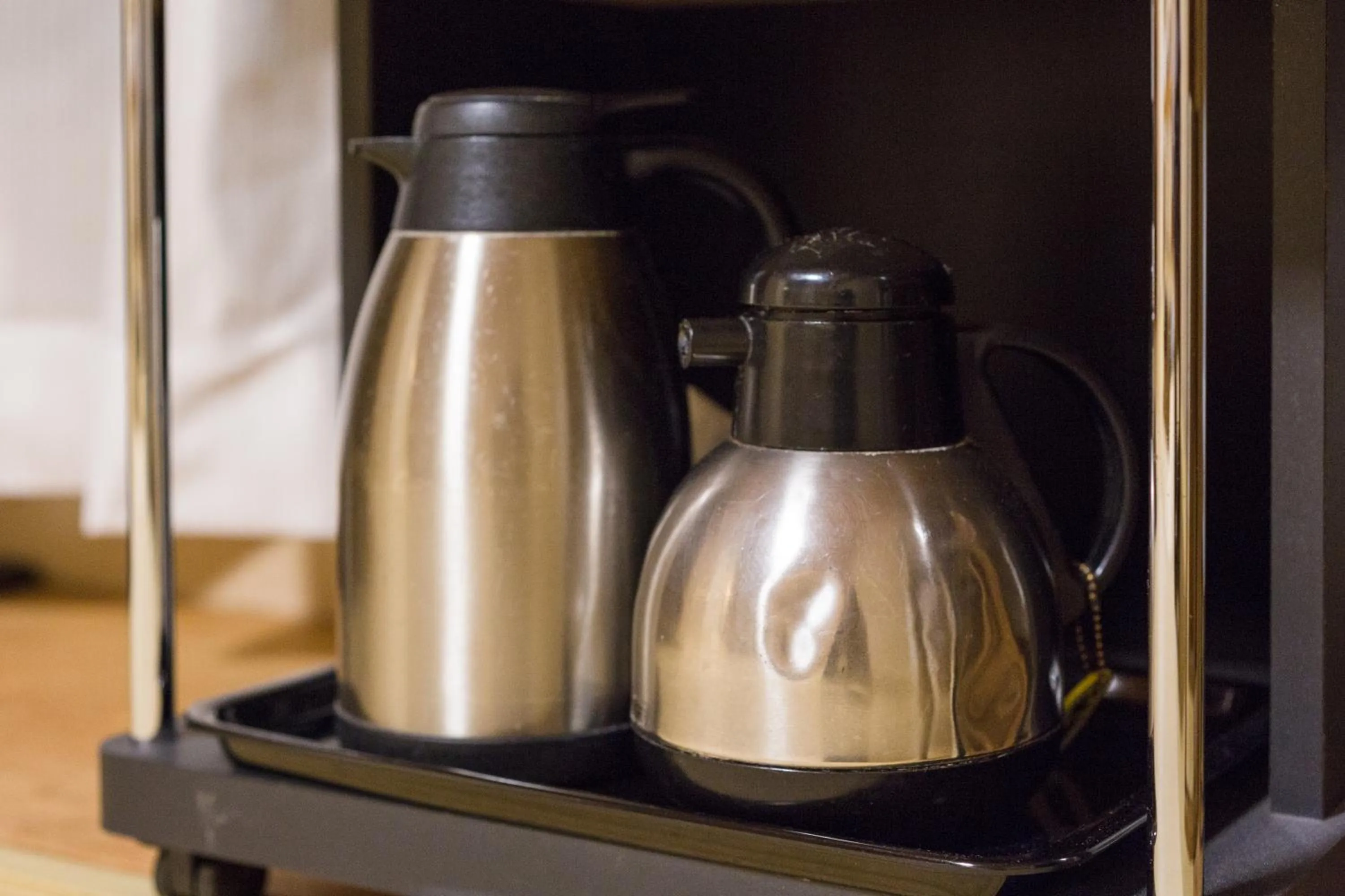 Coffee/tea facilities in Kyoto Nanzenji Ryokan Yachiyo Established in 1915